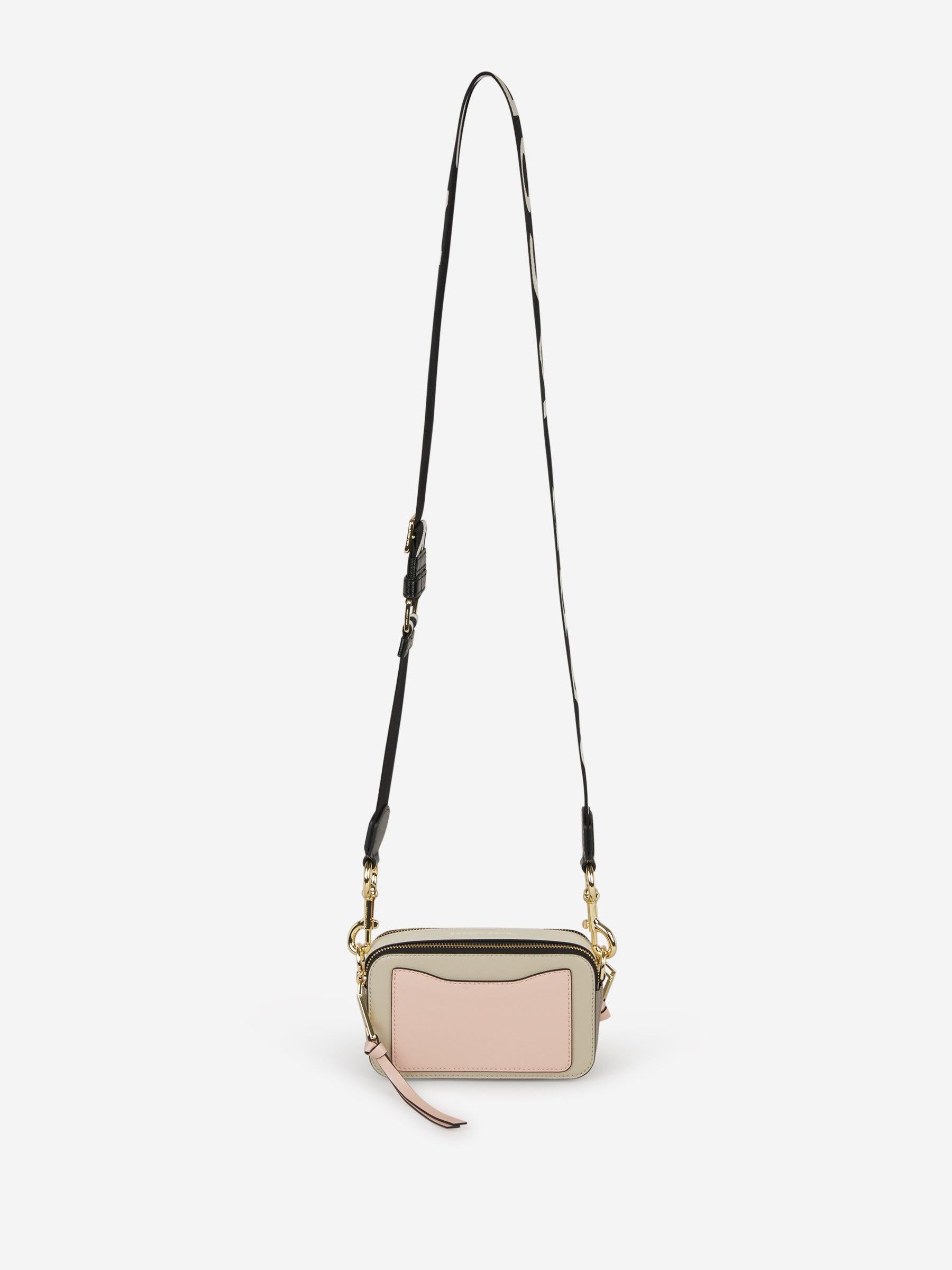 Marc Jacobs Bolso Snapshot Cuero color Marfil sku 810-006986 00 - Foto 14