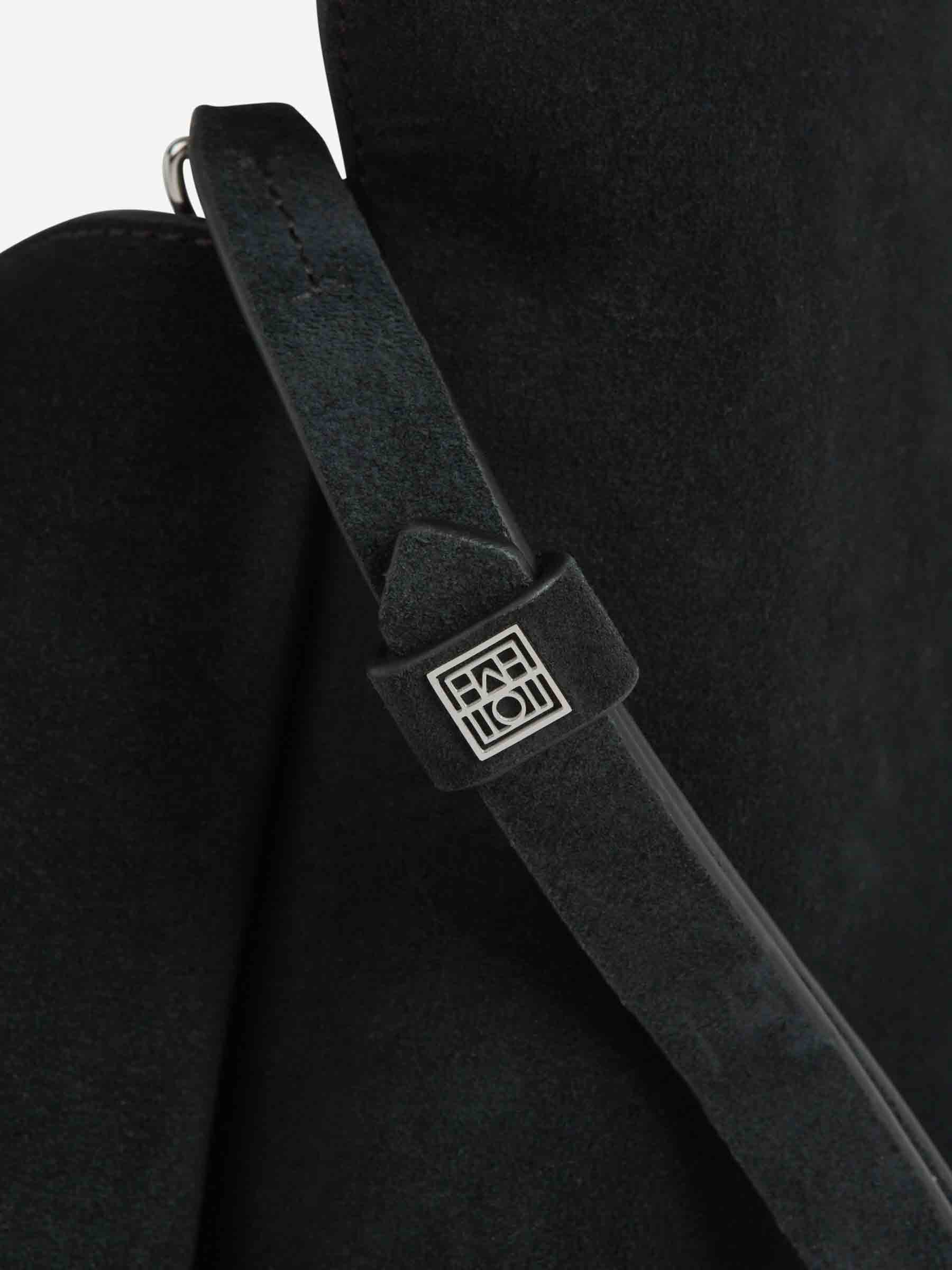 Outlet online TOTEME Mujer Bolso Mano Bombonera Cubo color Negro sku 810-007991 01 - Foto 5