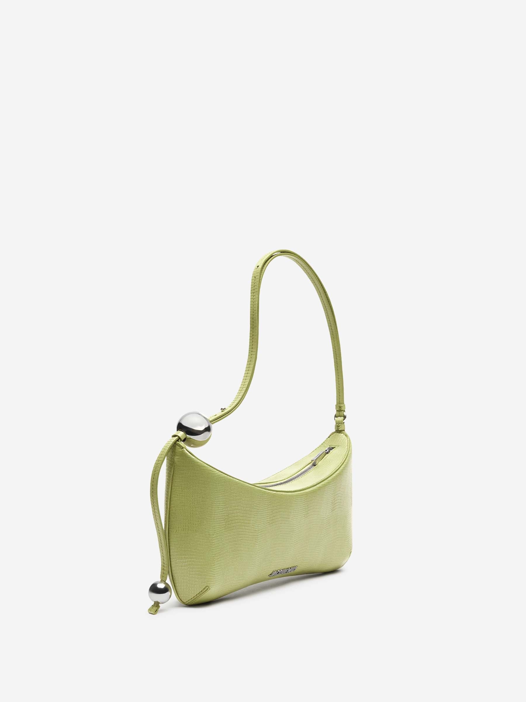 Outlet online Jacquemus Mujer Bolso Hombro Le grand Bisou Perle color Verde sku 810-008086 01 - Foto 3