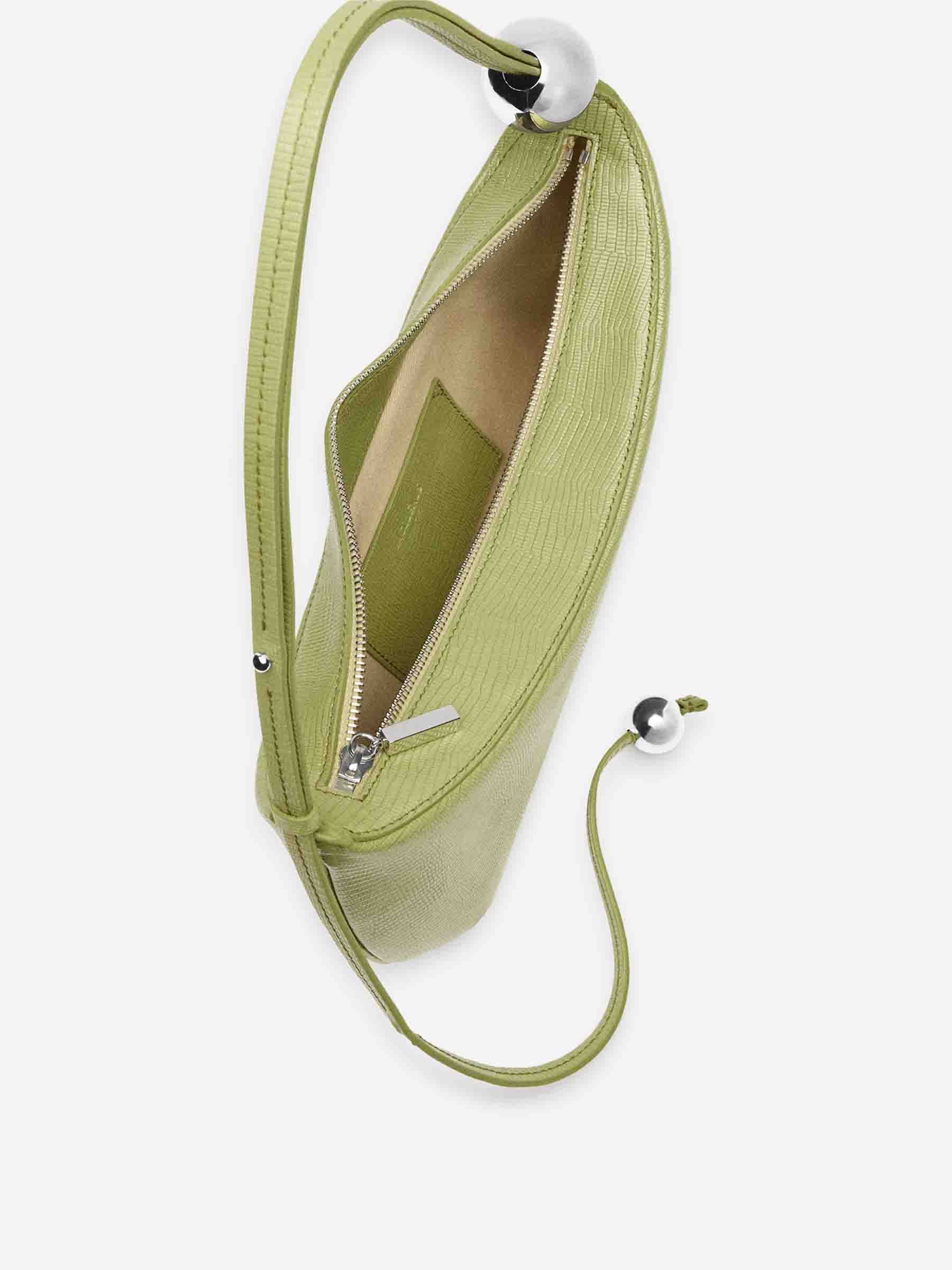 Outlet online Jacquemus Mujer Bolso Hombro Le grand Bisou Perle color Verde sku 810-008086 01 - Foto 5