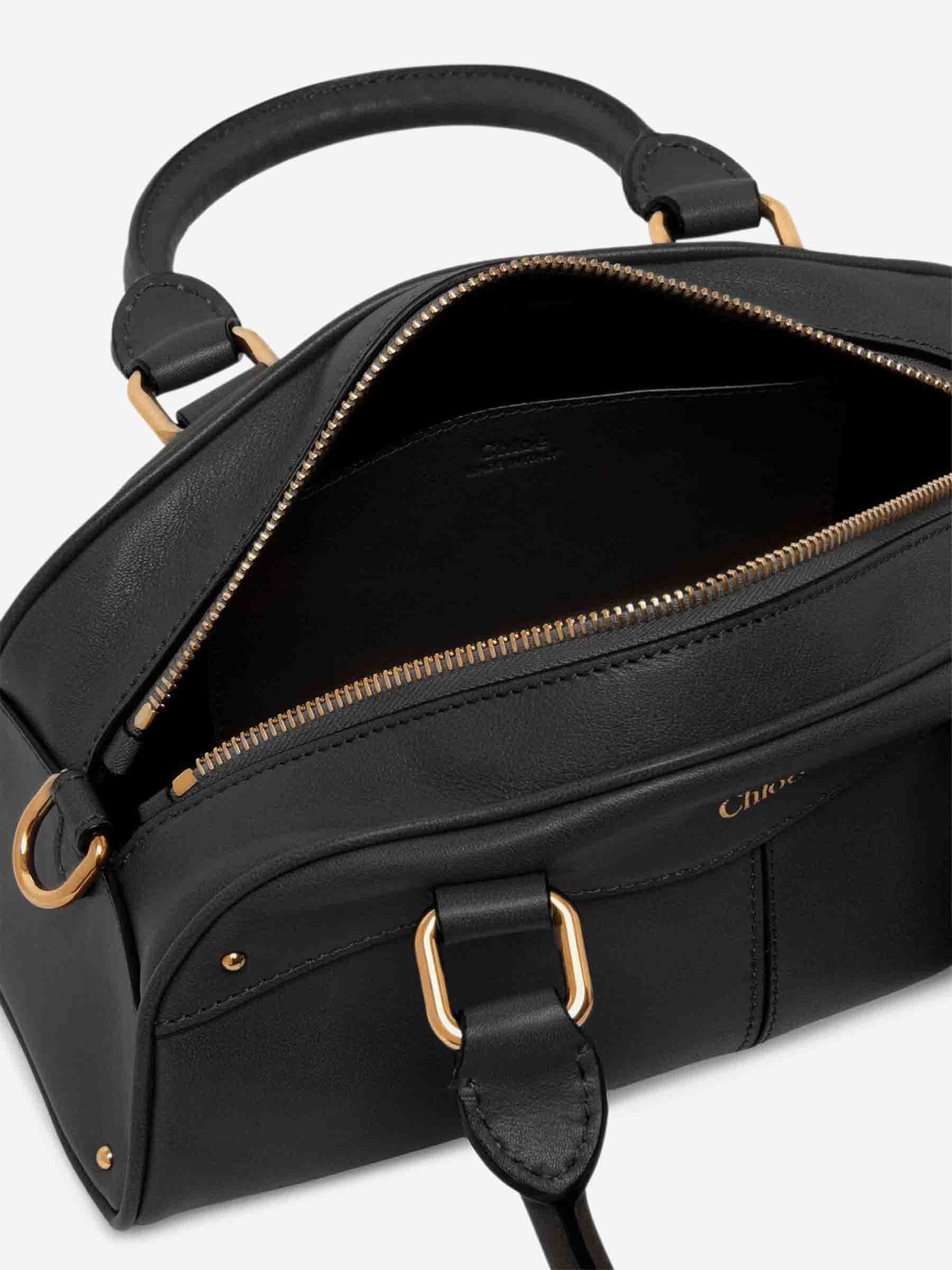 Chloé Mujer Barcelona Bolso Bowling Mini color Negro sku 810-008472 01 - Foto 4