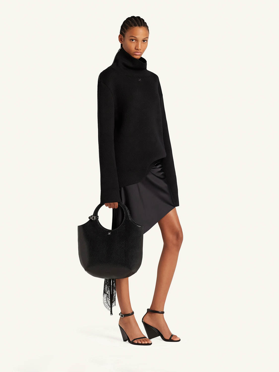 Outlet online Courrèges Mujer Bolso Holy de cuero efecto víbora color Negro sku 811-000012 01 - Foto 2