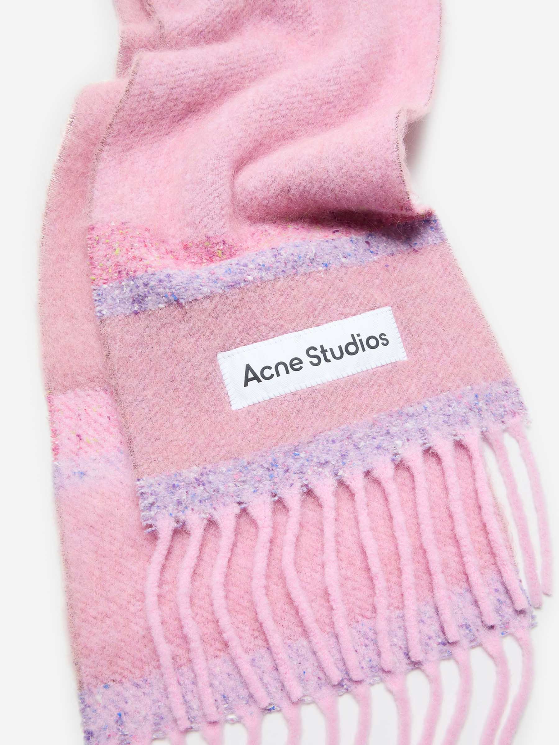 Outlet online Acne Studios Mujer Bufanda Alpaca Motivo Rayas color Rosa sku 840-000772 01 - Foto 3