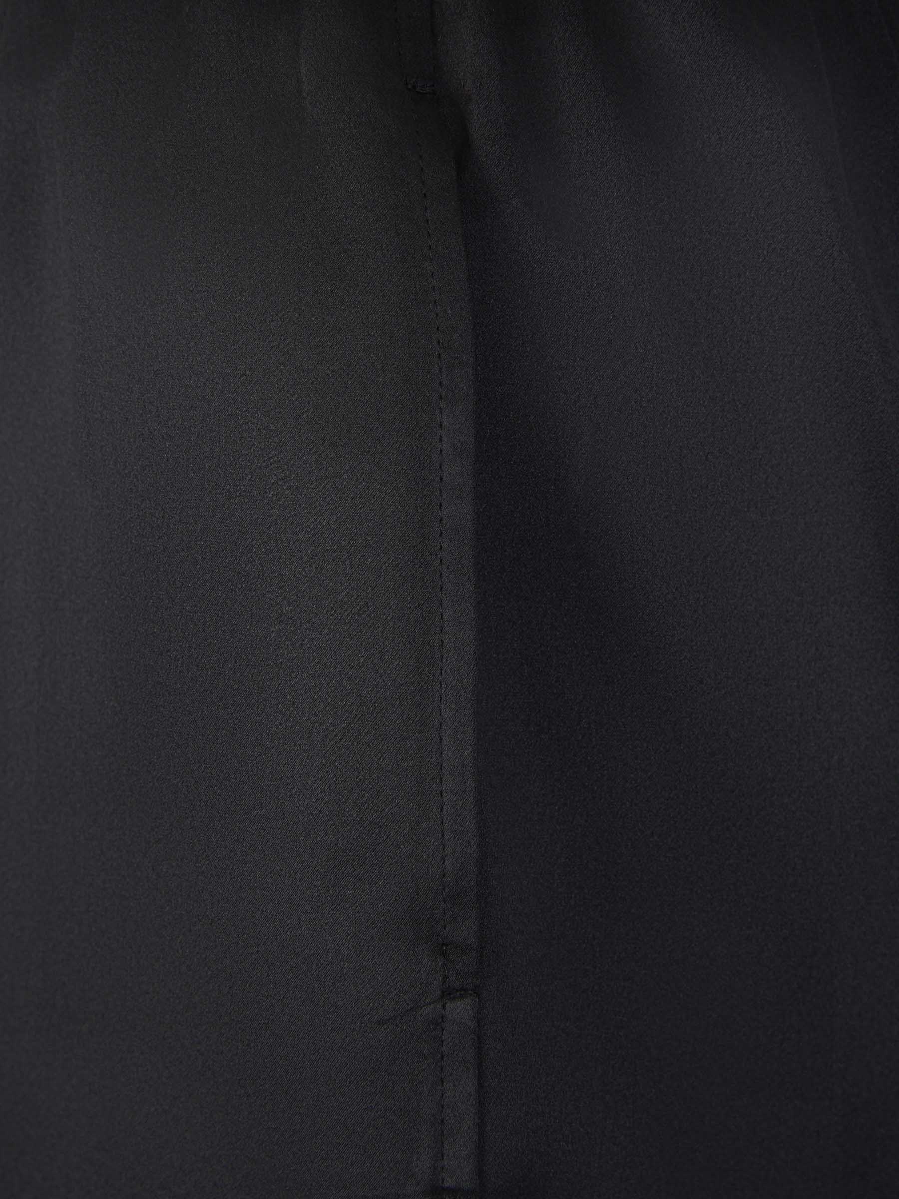 Outlet online Alexander Wang Mujer Bermudas Satinadas Algodón color Negro sku 762-000461 01 - Foto 5