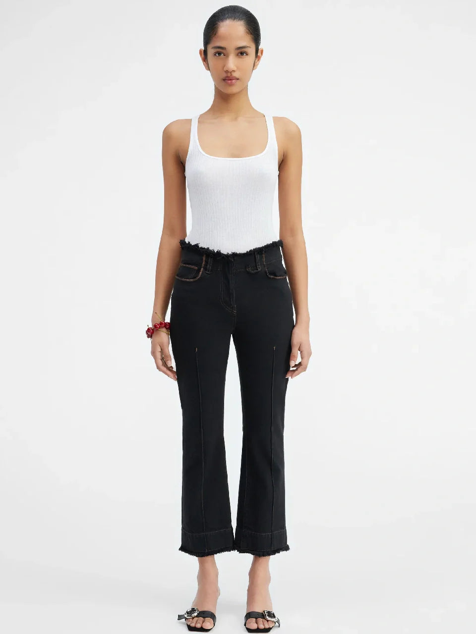 Outlet online Jacquemus Mujer Jeans Straight Deshilachado color Marrón Oscuro sku 763-001463 01 - Foto 2