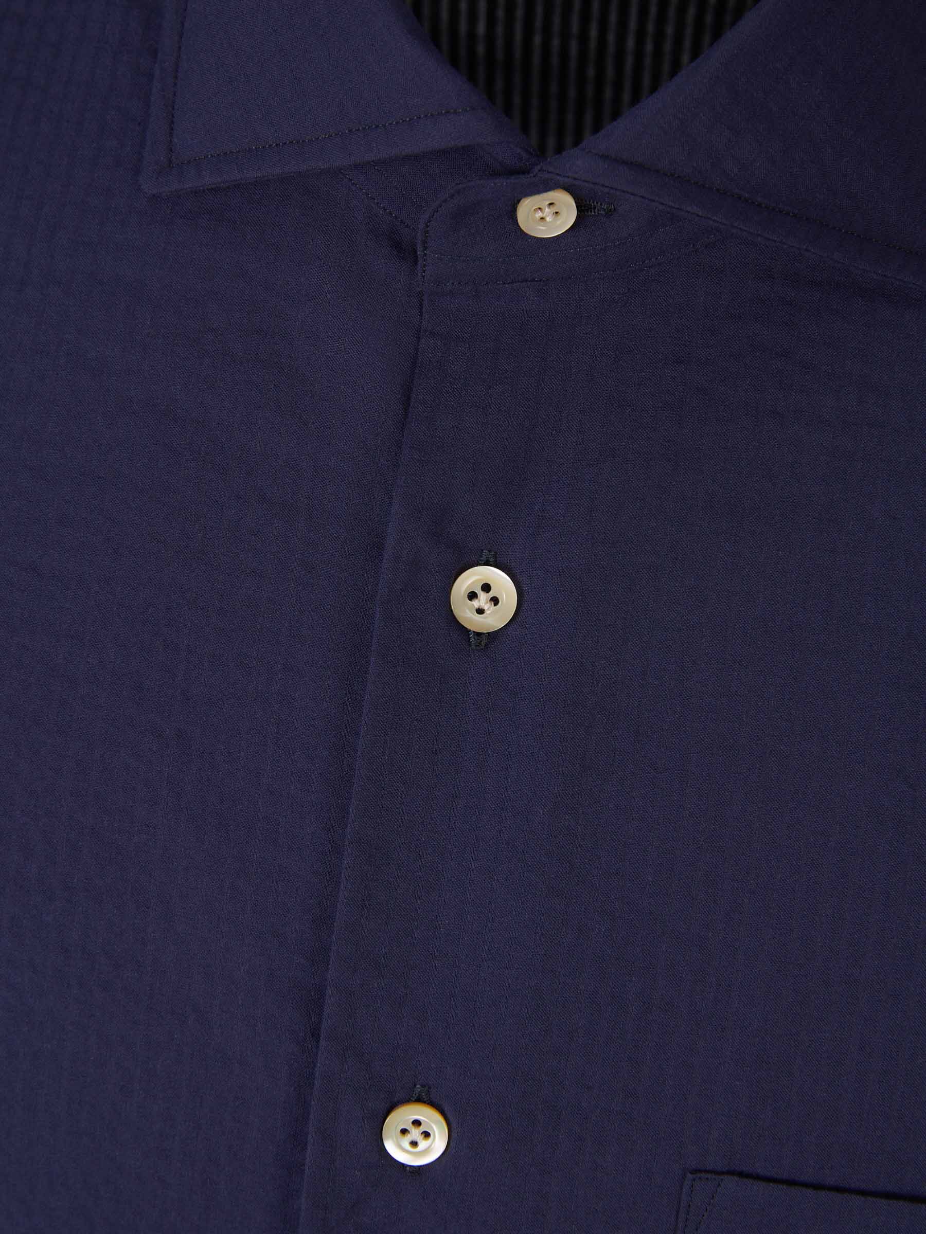 Outlet online Santa Eulalia Hombre Camisa Motivo Rayas color Azul Marino sku 532-000571 02 - Foto 3