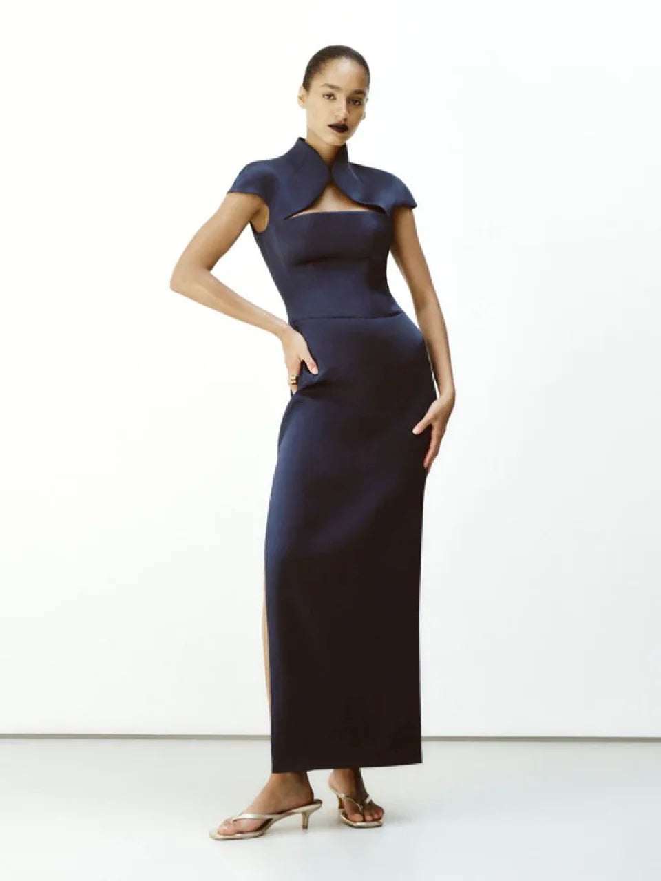 Outlet online Rasario Mujer Vestido Midi Satén color Azul Marino sku 732-001366 01 - Foto 2