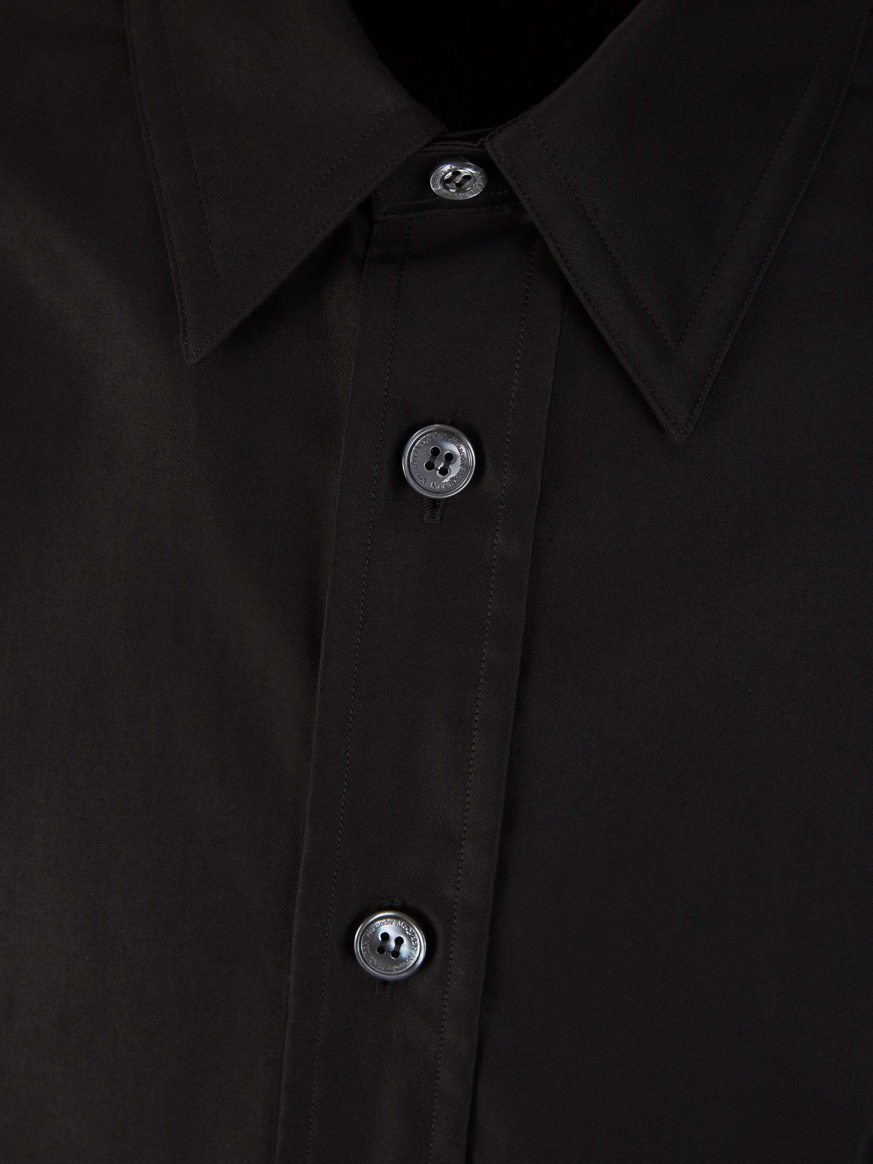 Outlet online McQueen Hombre Camisa Algodón Logo color Negro sku 531-006170 01 - Foto 3