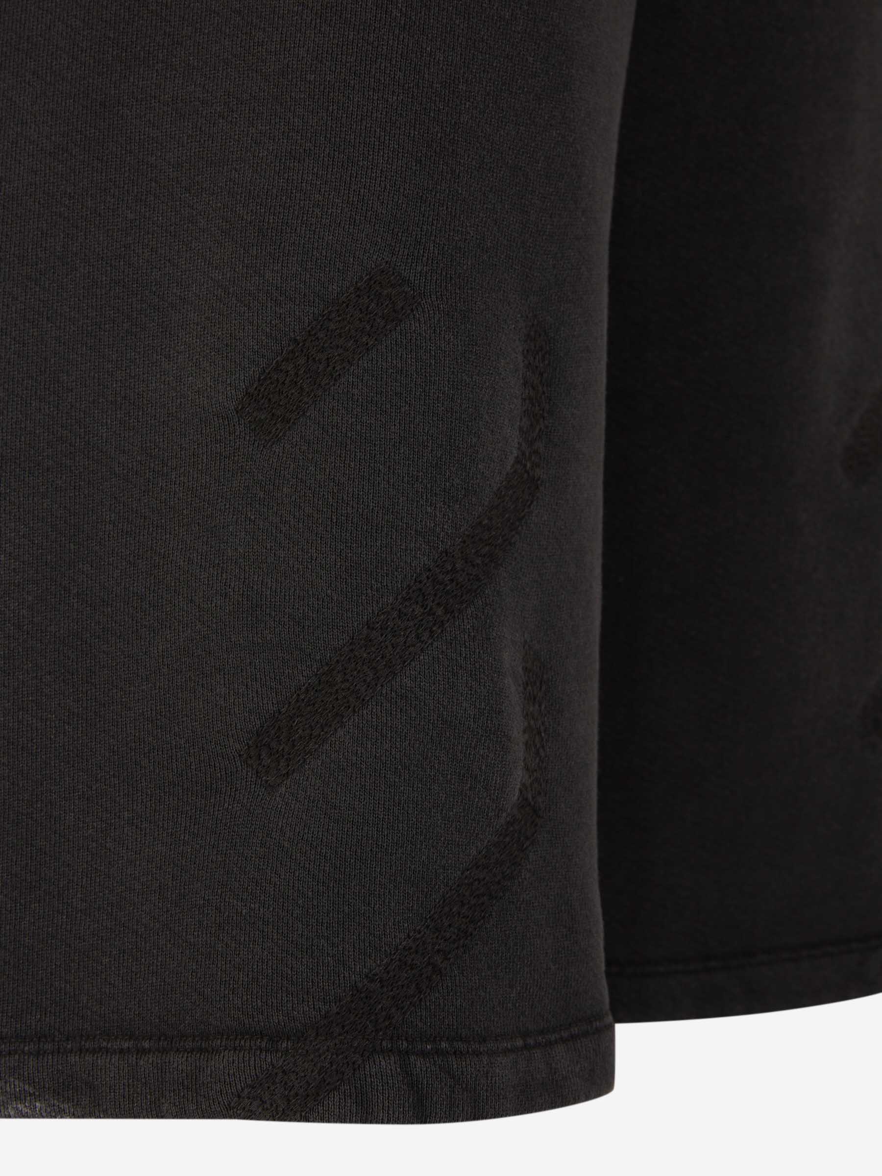 Bermudes Matthew Cotó