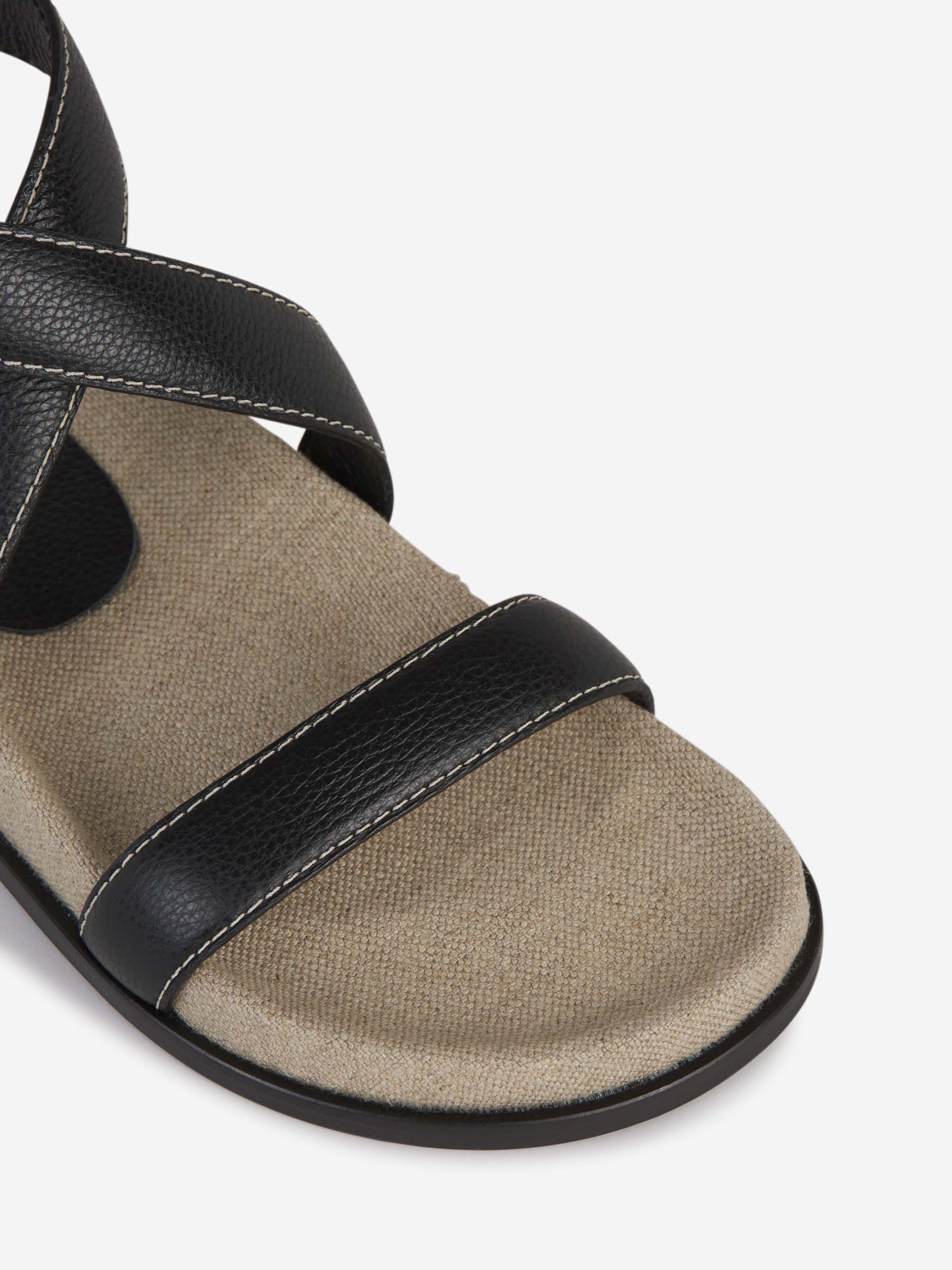 Outlet online TOTEME Mujer Sandalias The Leather Chunky color Negro sku 800-005269 01 - Foto 6