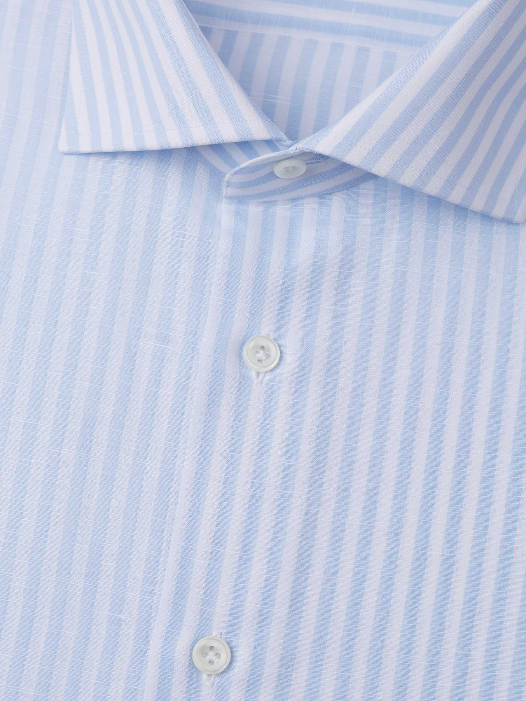 Outlet online Santa Eulalia Hombre Camisa Motivo Rayas color Azul Cielo sku 401-003104 01 - Foto 2