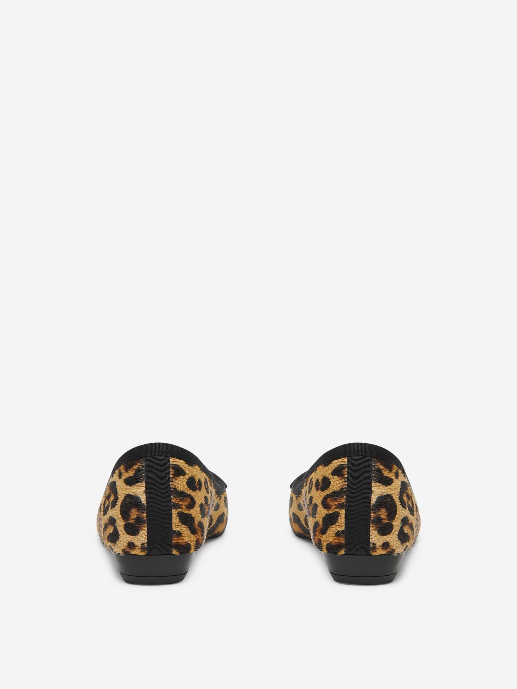 Outlet online McQueen Mujer Bailarinas Armadillo Leopardo color Leopardo sku 800-005330 01 - Foto 3