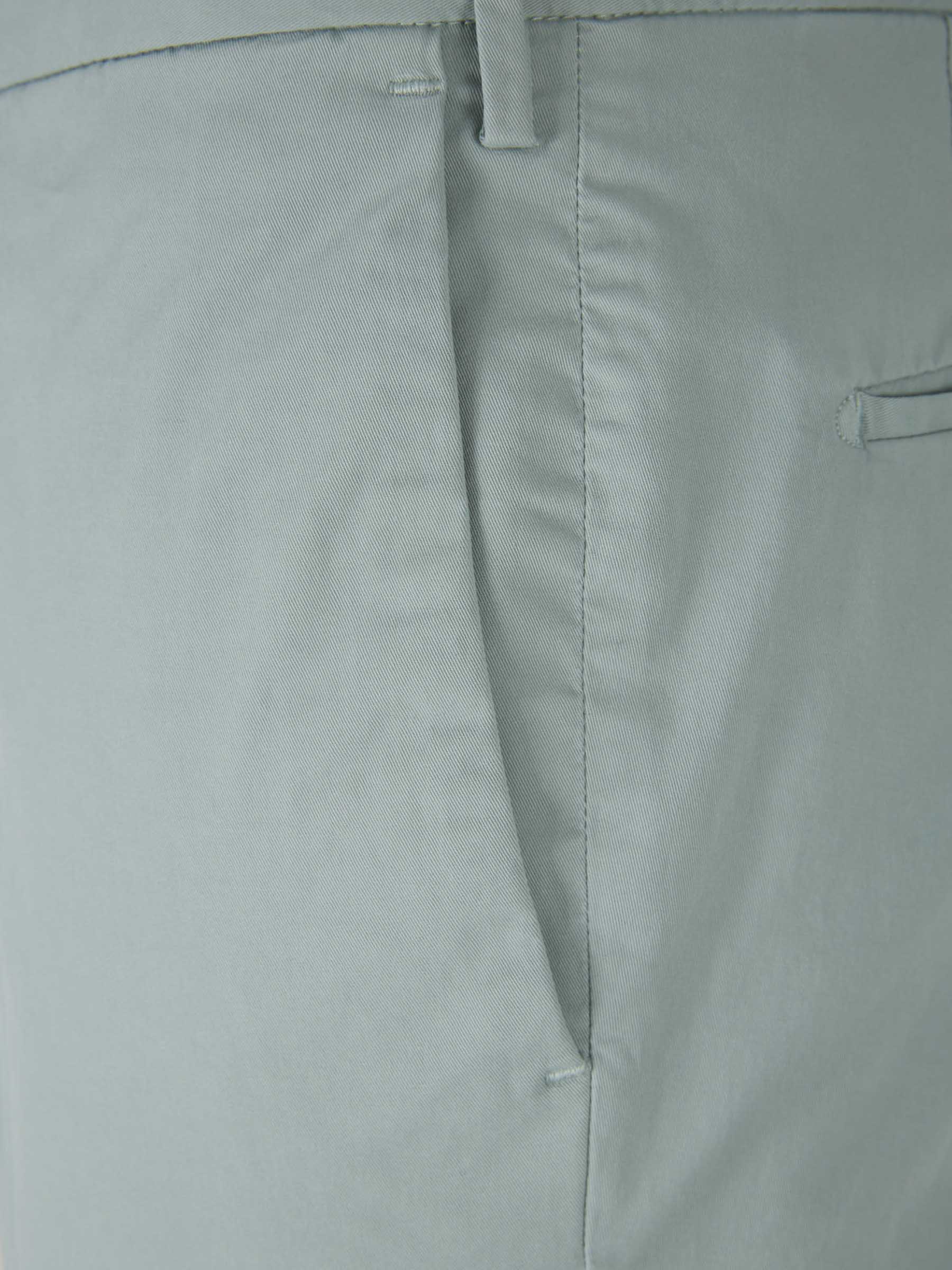 Outlet online Incotex Hombre Pantalones Chinos Algodón color Marrón sku 521-002679 05 - Foto 3