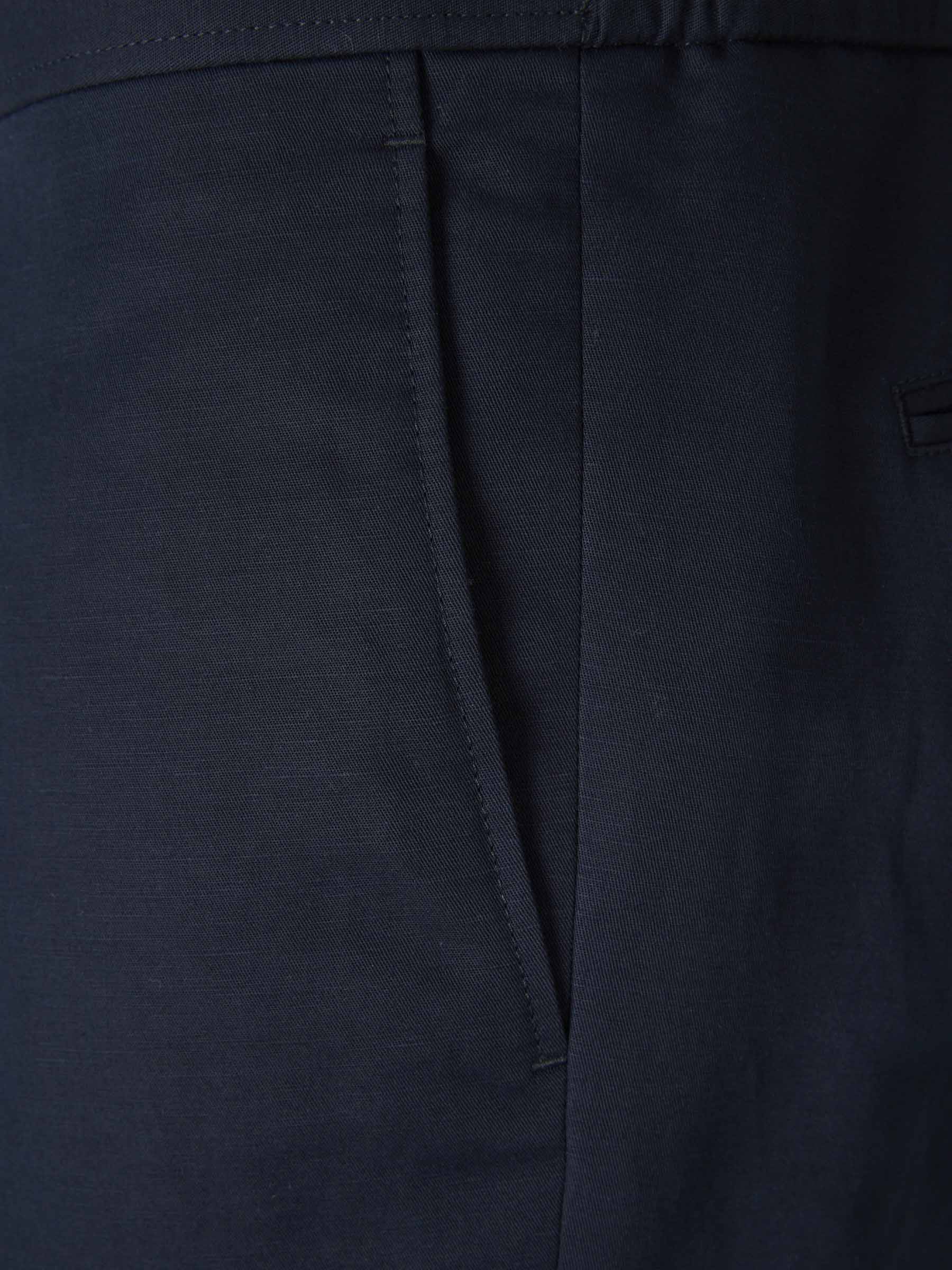 Outlet online Brioni Hombre Pantalones Formales Pinzas color Azul Marino sku 521-002986 02 - Foto 3