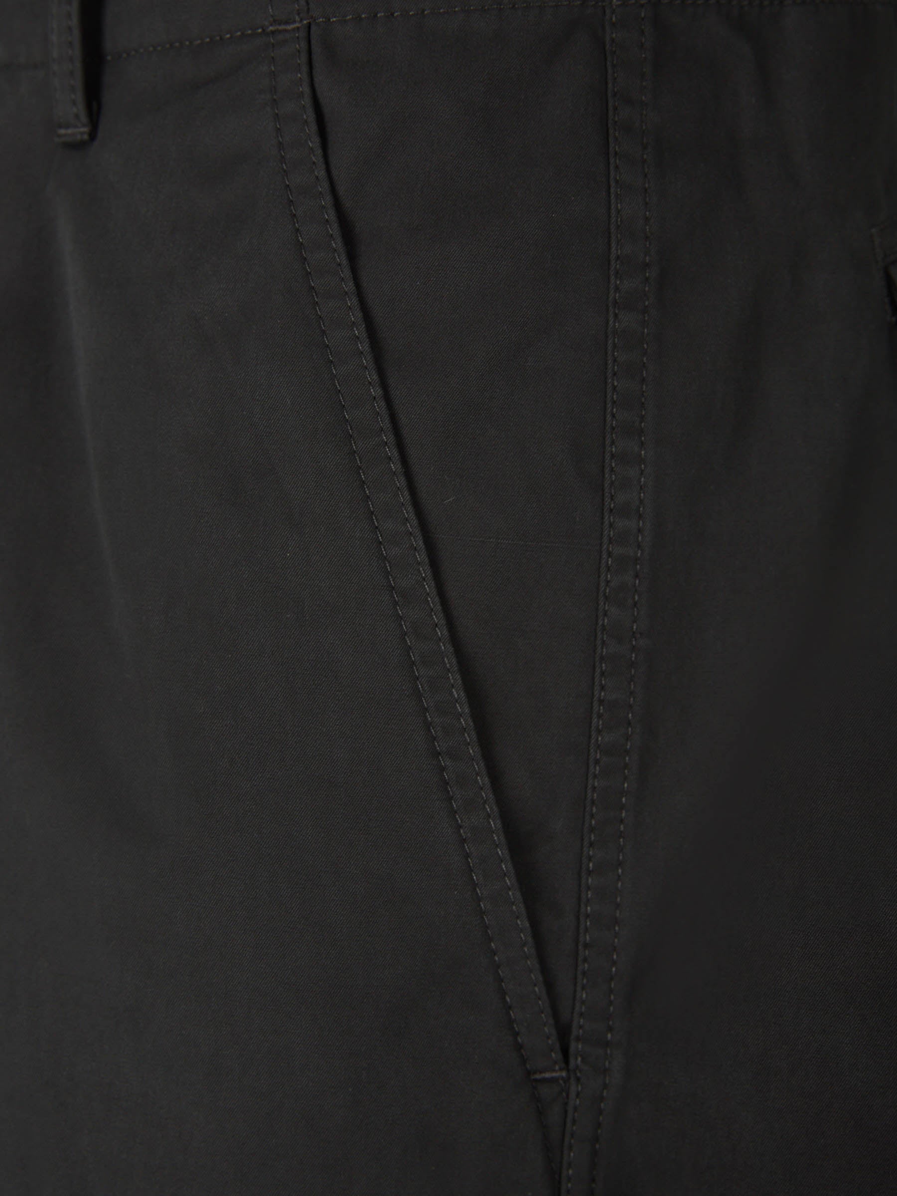 Outlet online Tom Ford Hombre Pantalones Técnicos Cargo color Azul Noche sku 521-003071 01 - Foto 4