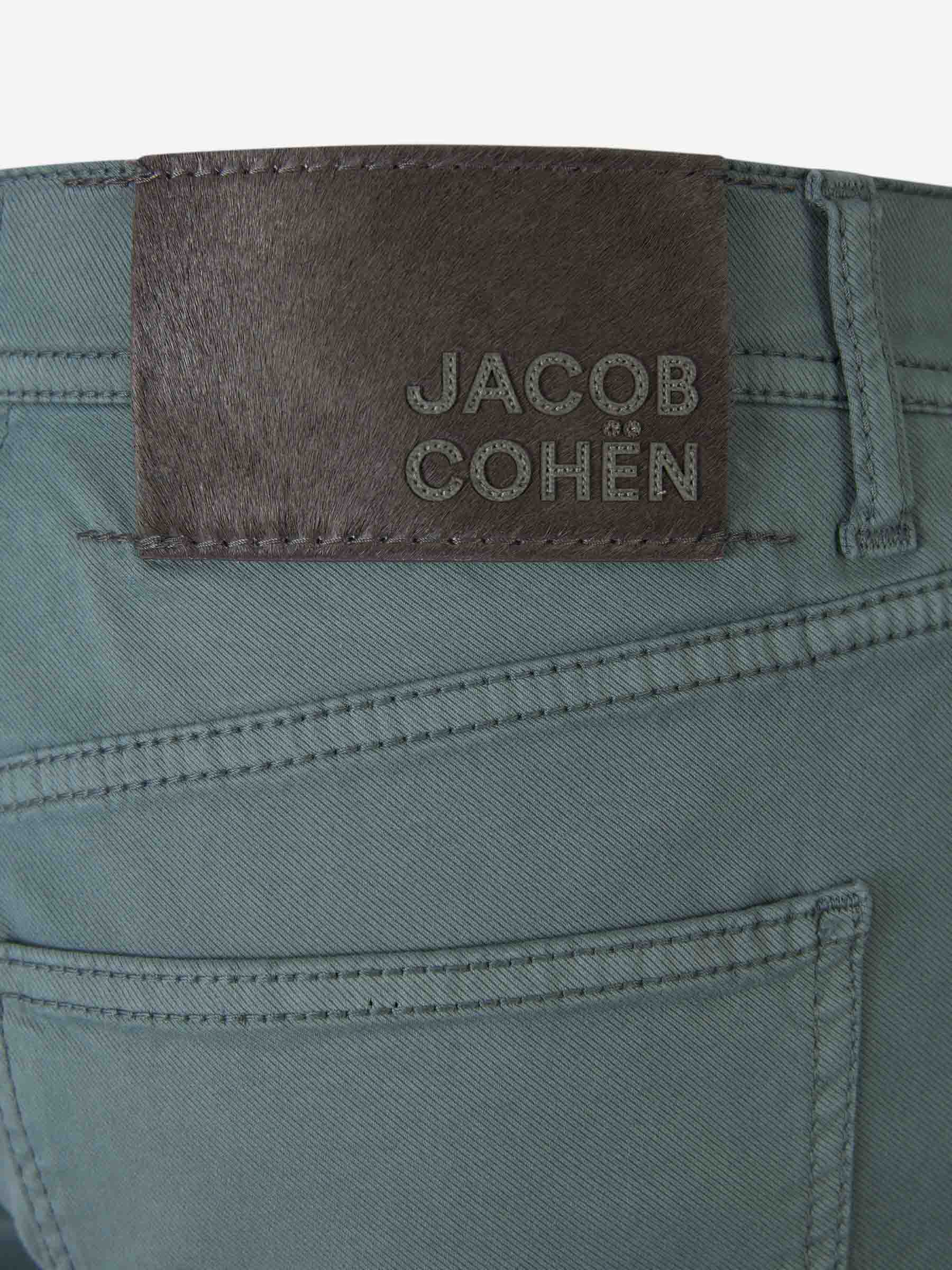 Outlet online Jacob Cohën Hombre Bermudas Nicolas color Verde Oscuro sku 523-000969 01 - Foto 5