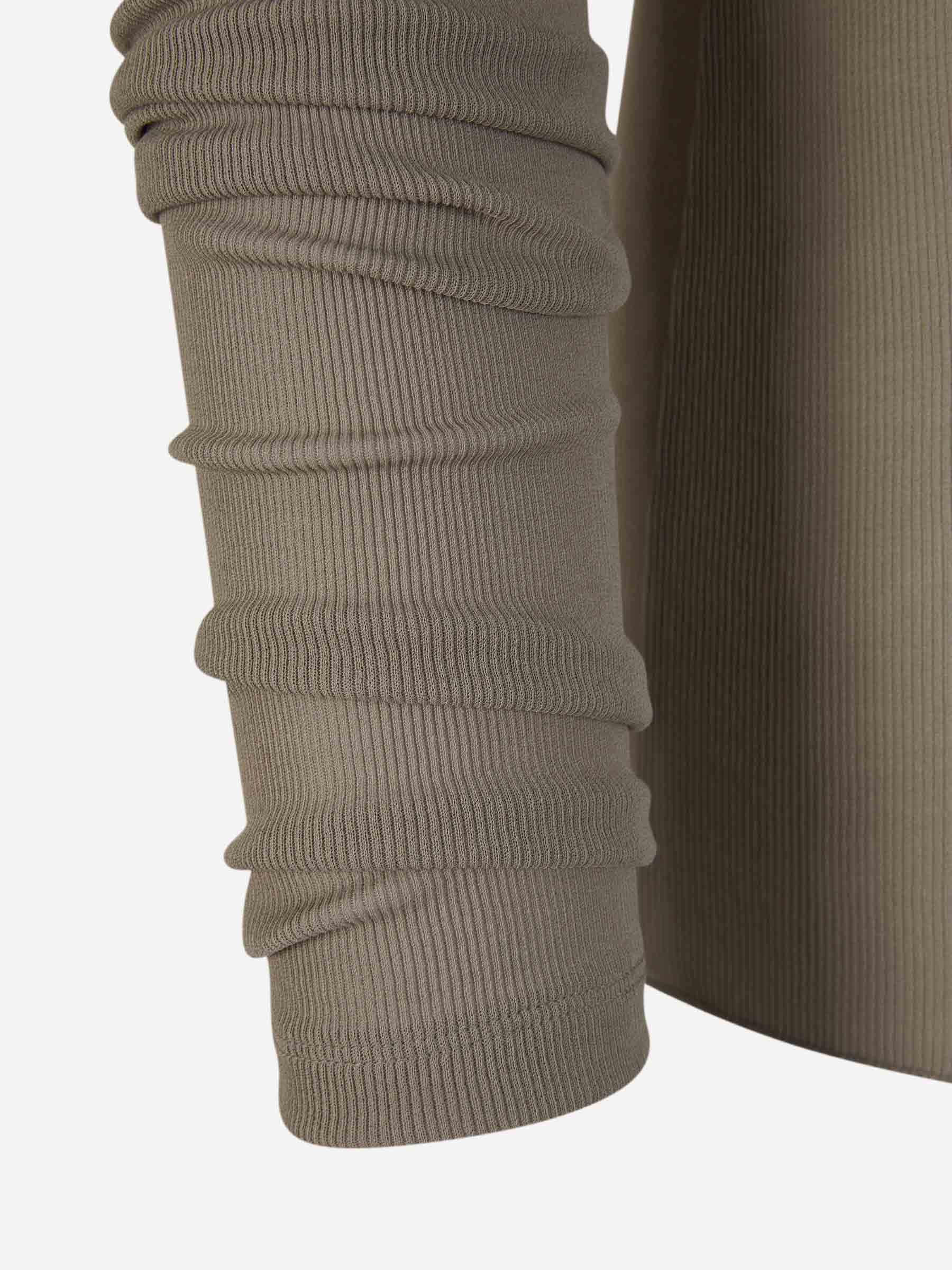 Outlet online Ami Paris Hombre Jersey Acanalado Viscosa color Verde Militar sku 542-002342 01 - Foto 4