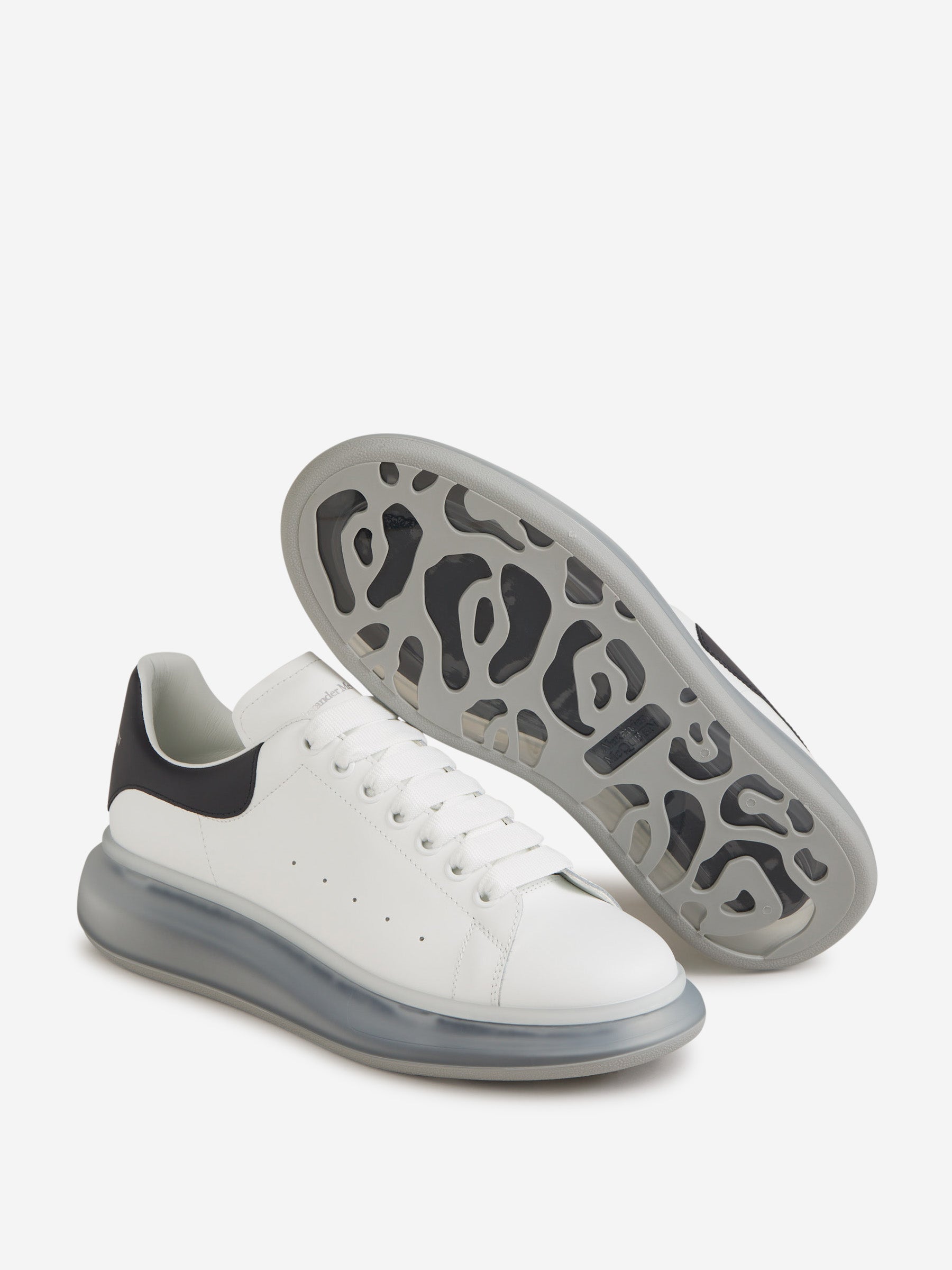 Outlet online Alexander McQueen Hombre Sneakers Larry Piel color Negro sku 616-002653 01 - Foto 4