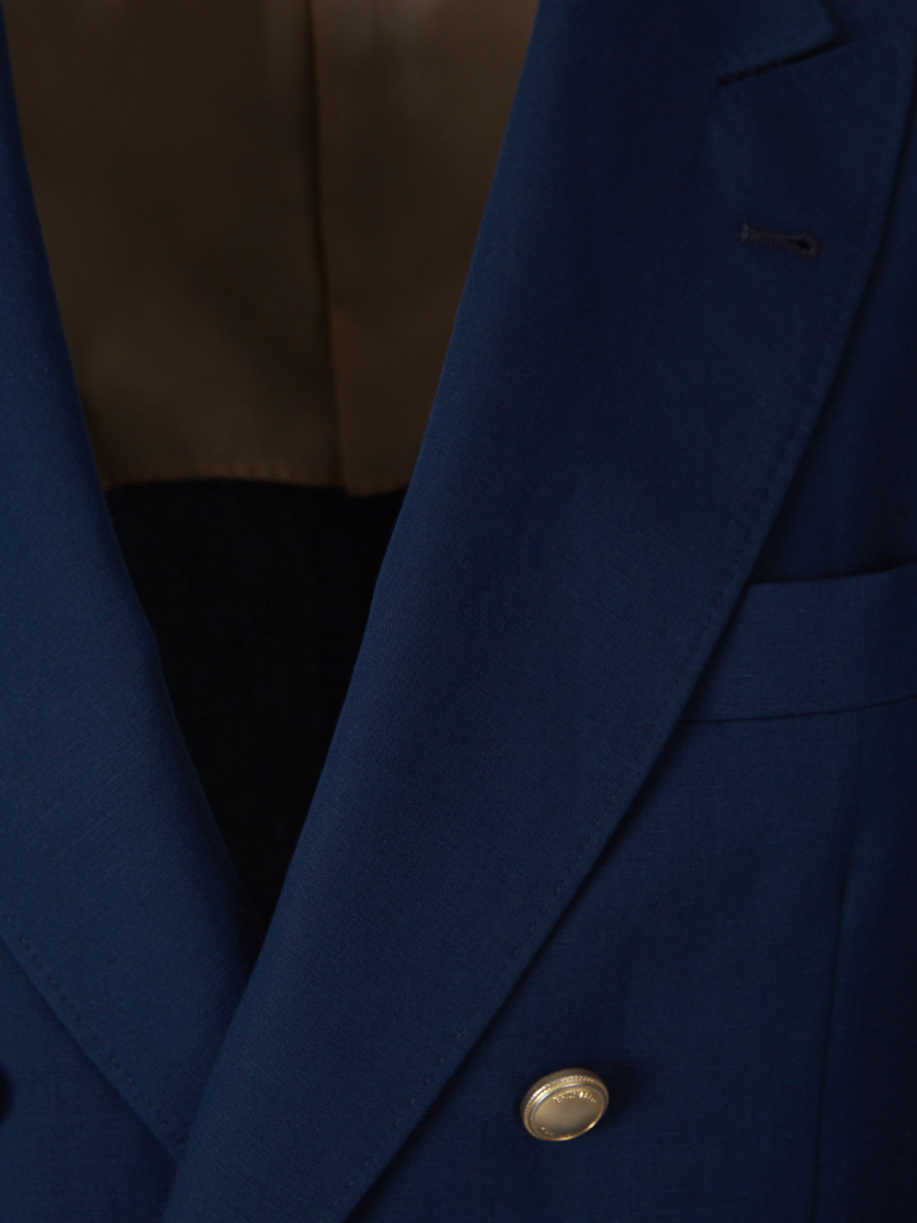 Brunello Cucinelli Americana Lino color Azul Noche sku 302-003310 01 - Foto 3