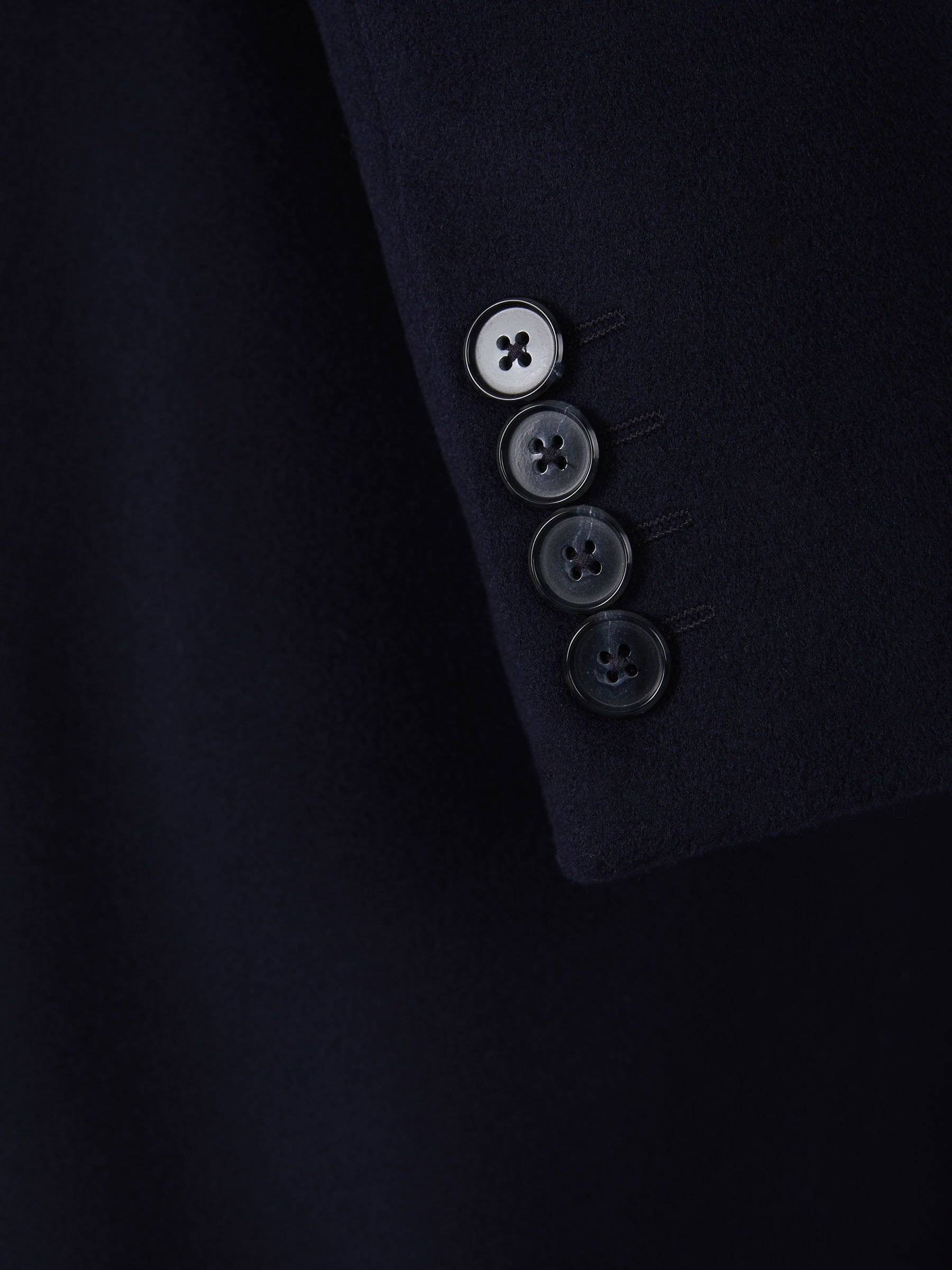 Scabal Abrigo Doble Botonadura color Azul Noche sku 341-000496 01 - Foto 5