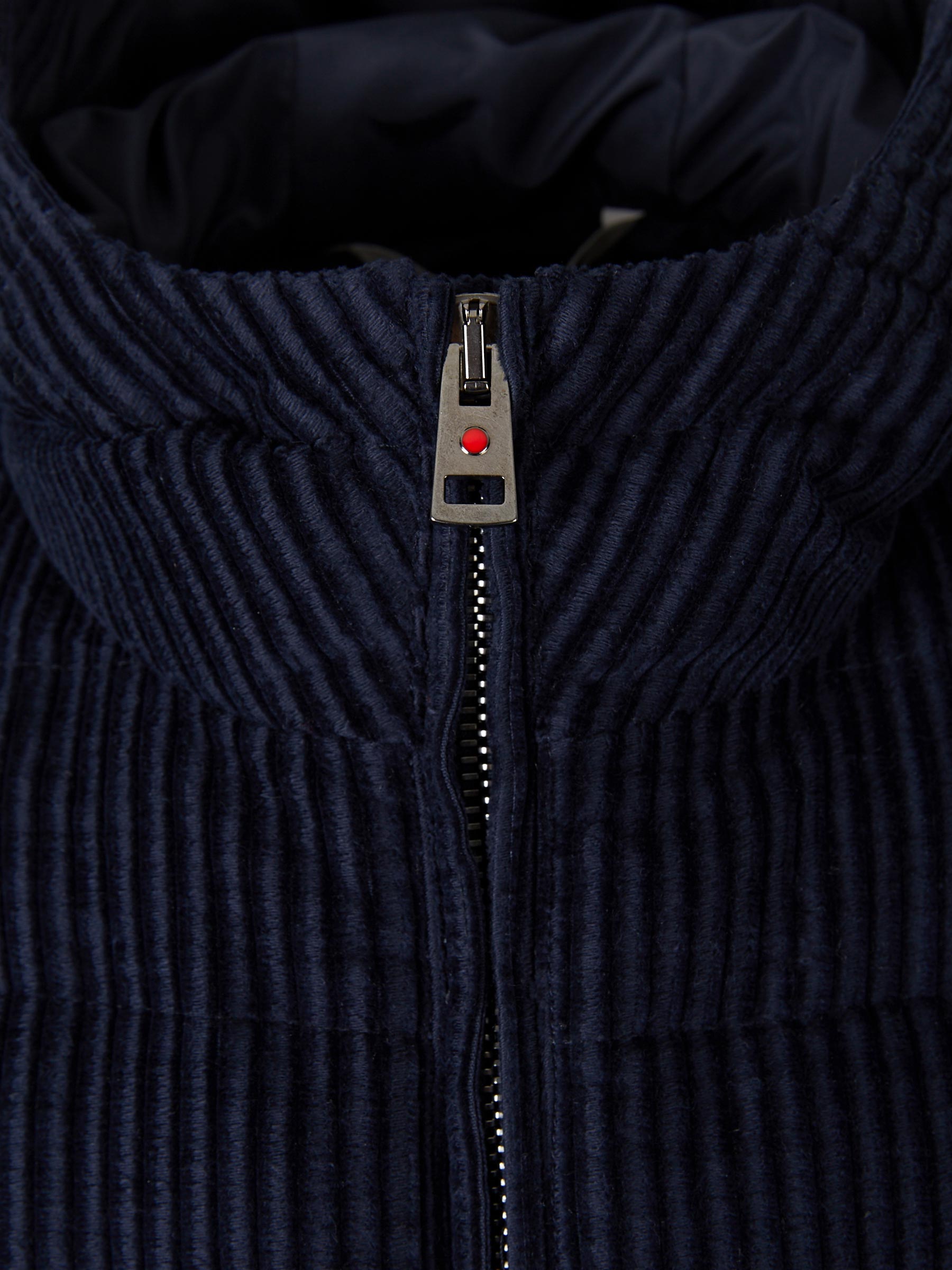 Kired Chaqueta Acolchada Pana color Azul Marino sku 502-001334 01 - Foto 3