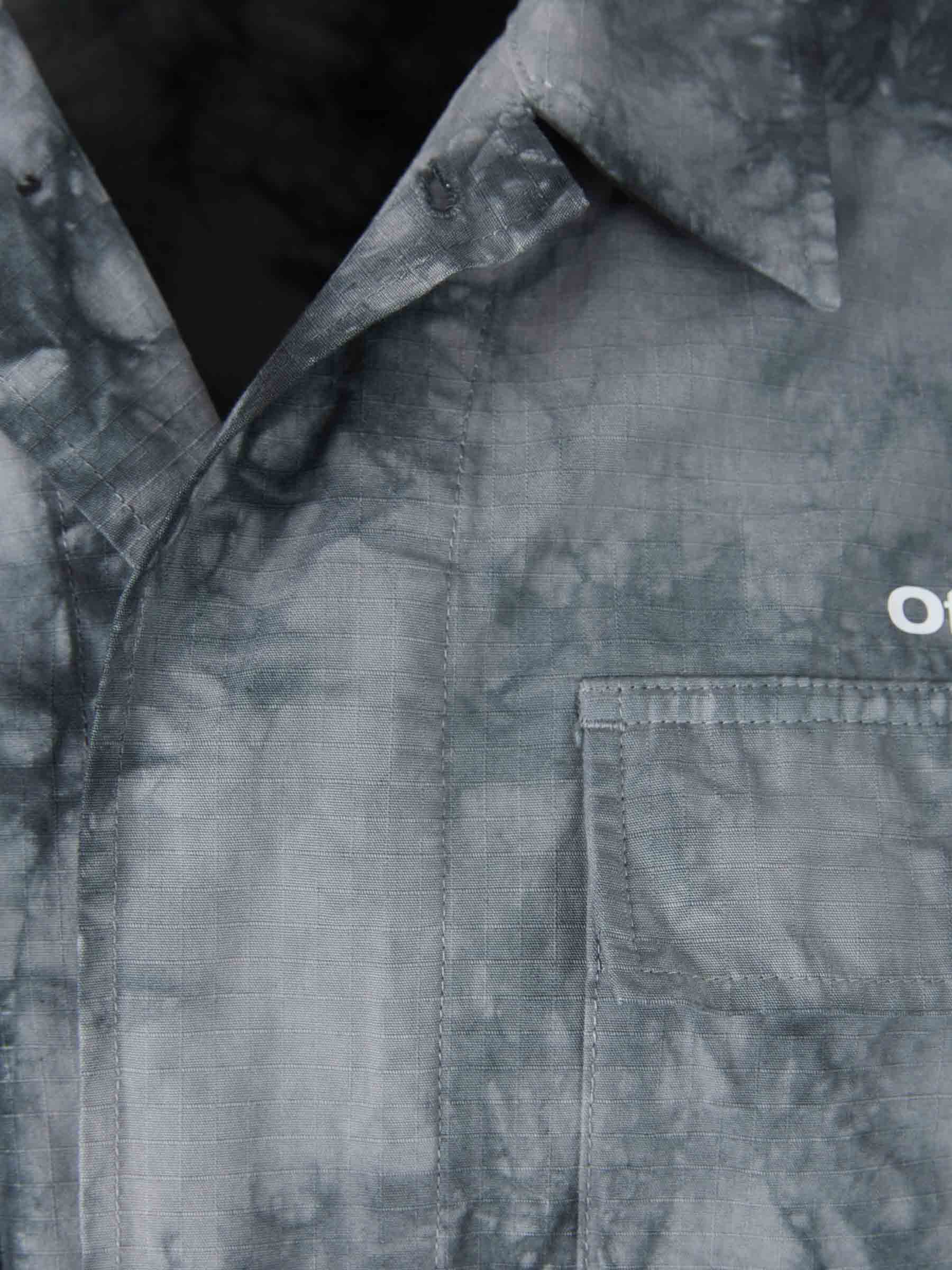 Off-White Chaqueta Camisera Arrow color Gris Claro sku 511-000575 00 - Foto 3