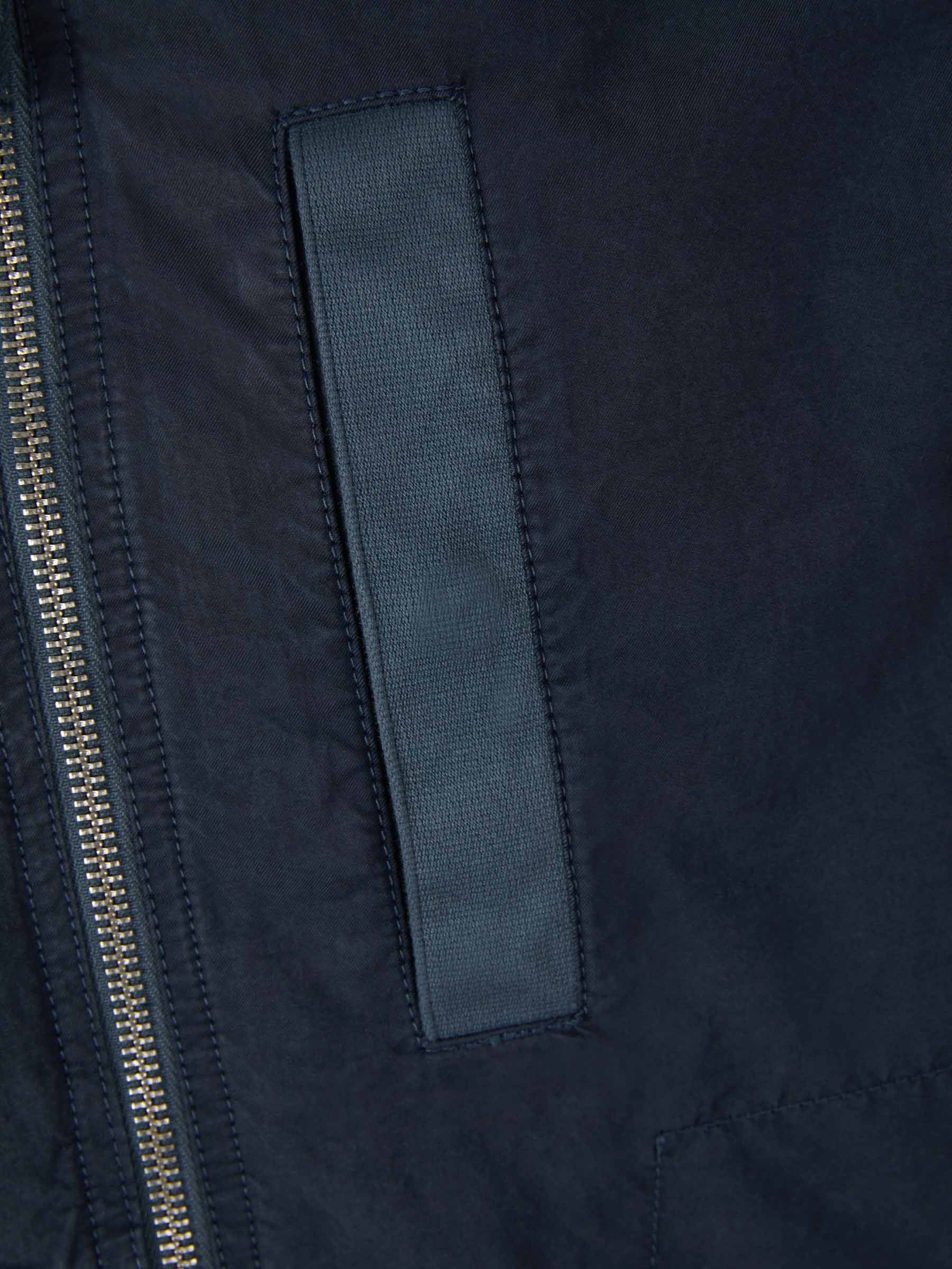 Stone Island Cazadora Técnica Logo color Azul Cobalto sku 511-000600 01 - Foto 4