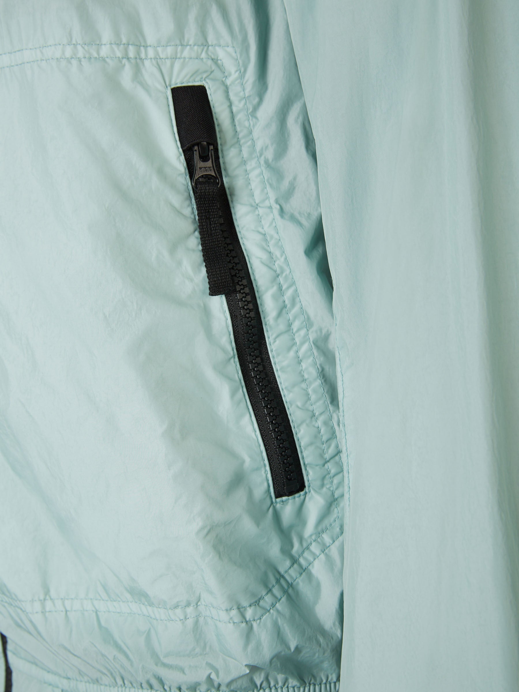 Stone Island Chaqueta Técnica Parche color Azul Noche sku 512-001945 02 - Foto 9