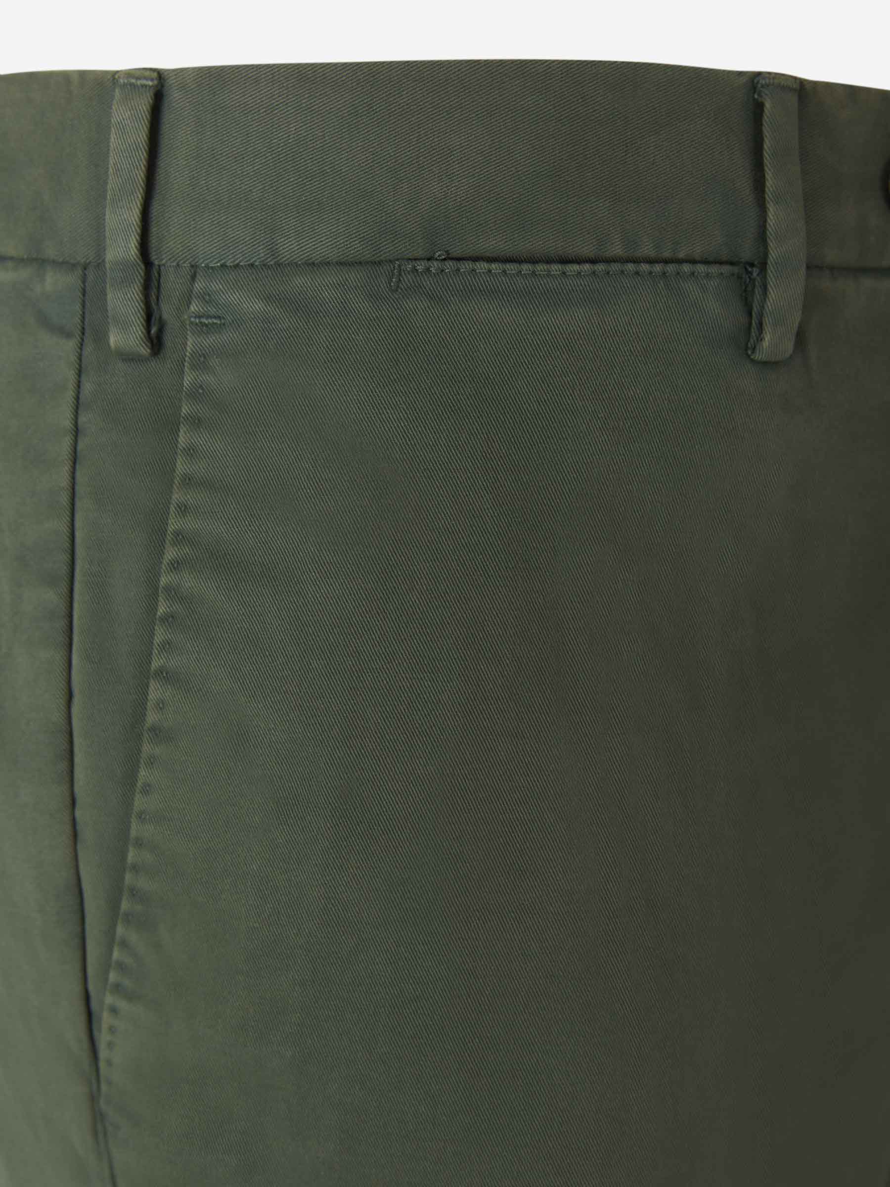 PT01 Pantalones Chino Stretch color Verde Oscuro sku 521-002229 09 - Foto 7