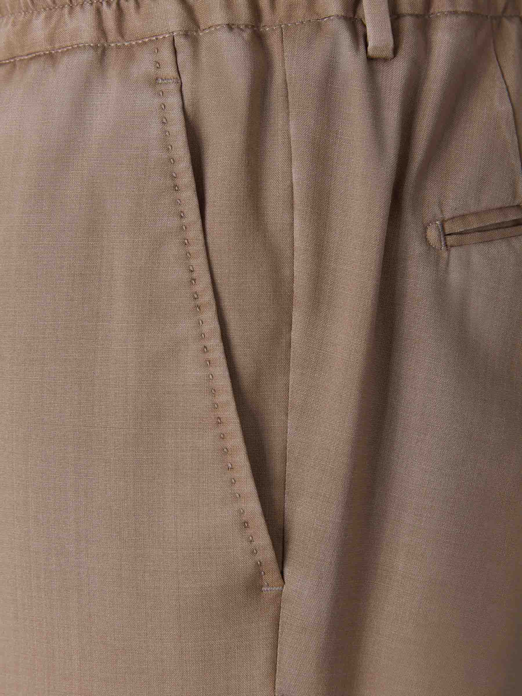 Outlet online Santa Eulalia Hombre Pantalones Lana color Topo sku 521-002373 02 - Foto 3