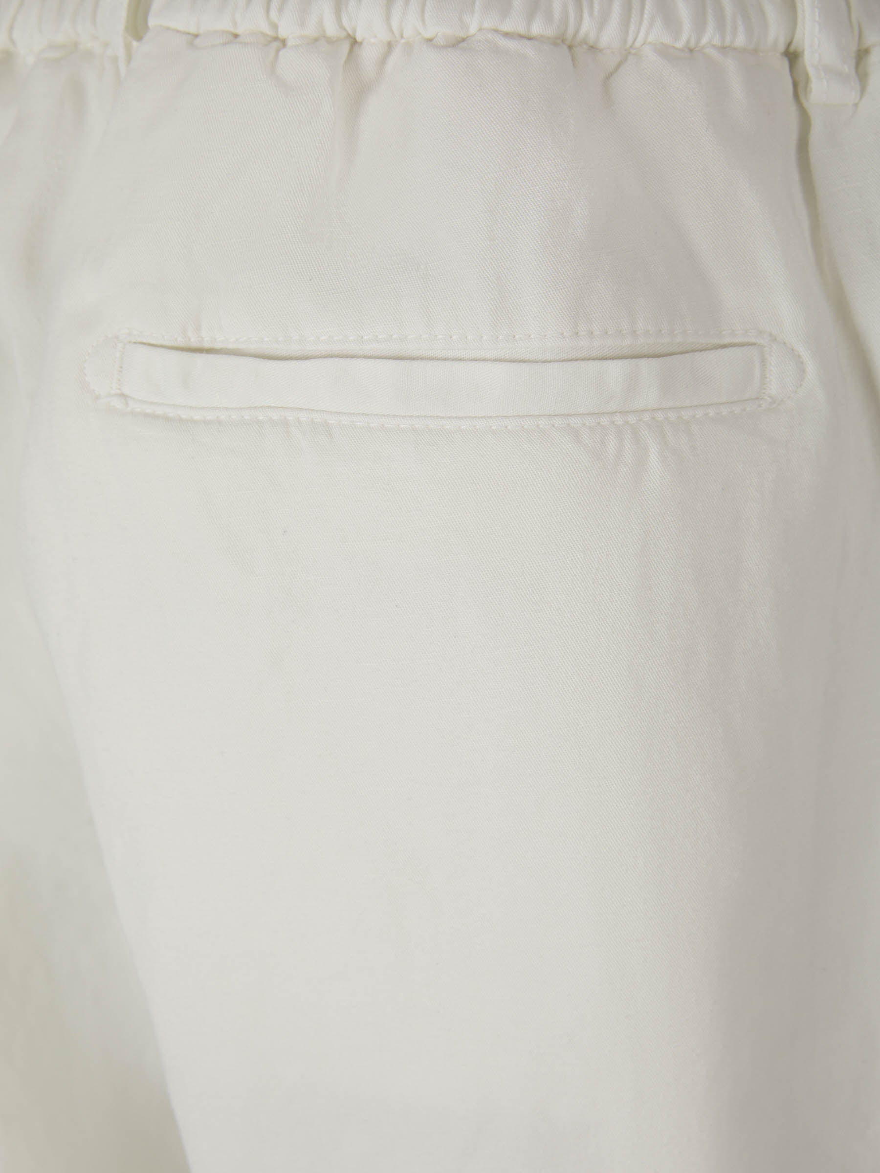 Outlet online Santa Eulalia Hombre Pantalones Ultraligeros Lino color Blanco sku 521-002757 01 - Foto 4