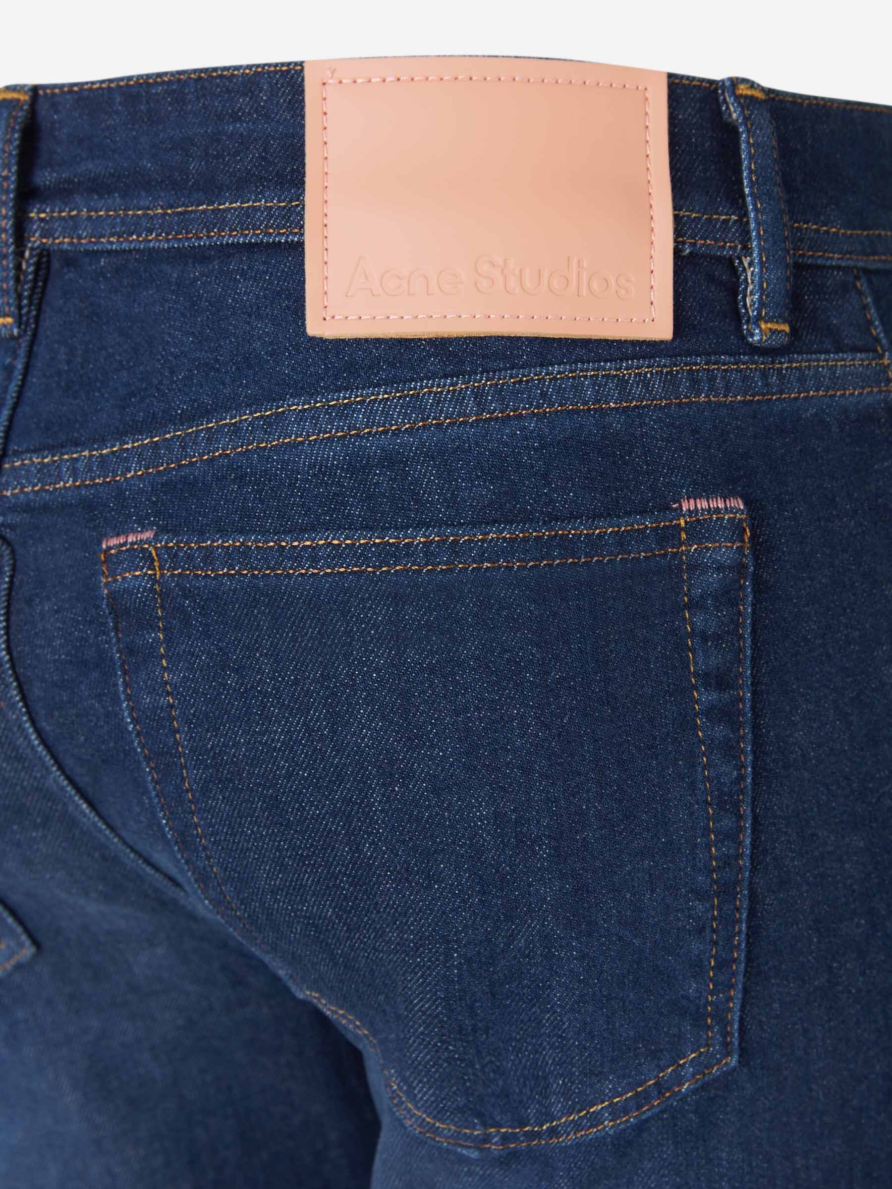 Acne Studios Jeans Parche Logo color Azul Noche sku 522-002126 01 - Foto 4