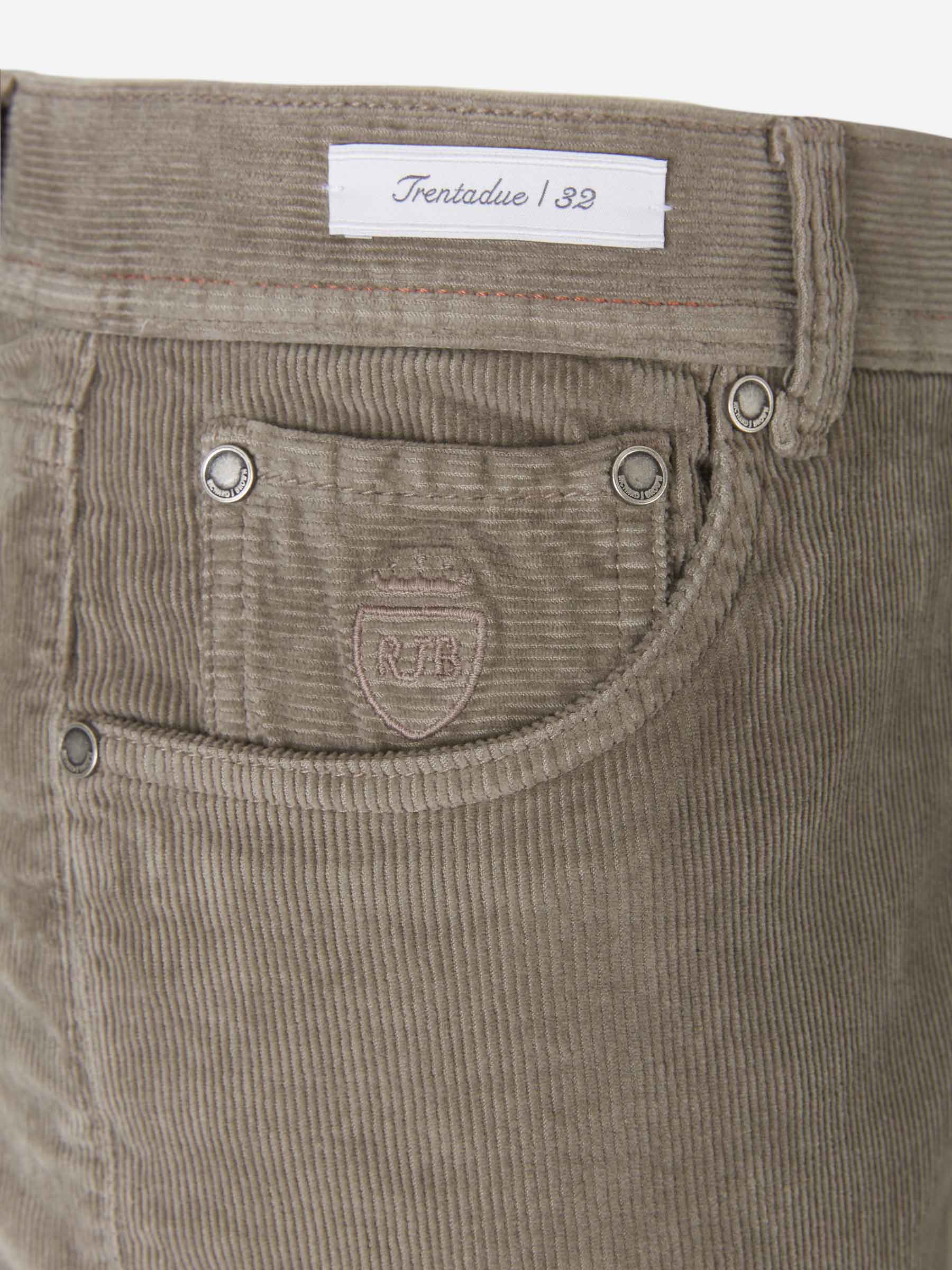 Richard J. Brown Jeans Pana Algodón color Verde Oscuro sku 522-002318 05 - Foto 20