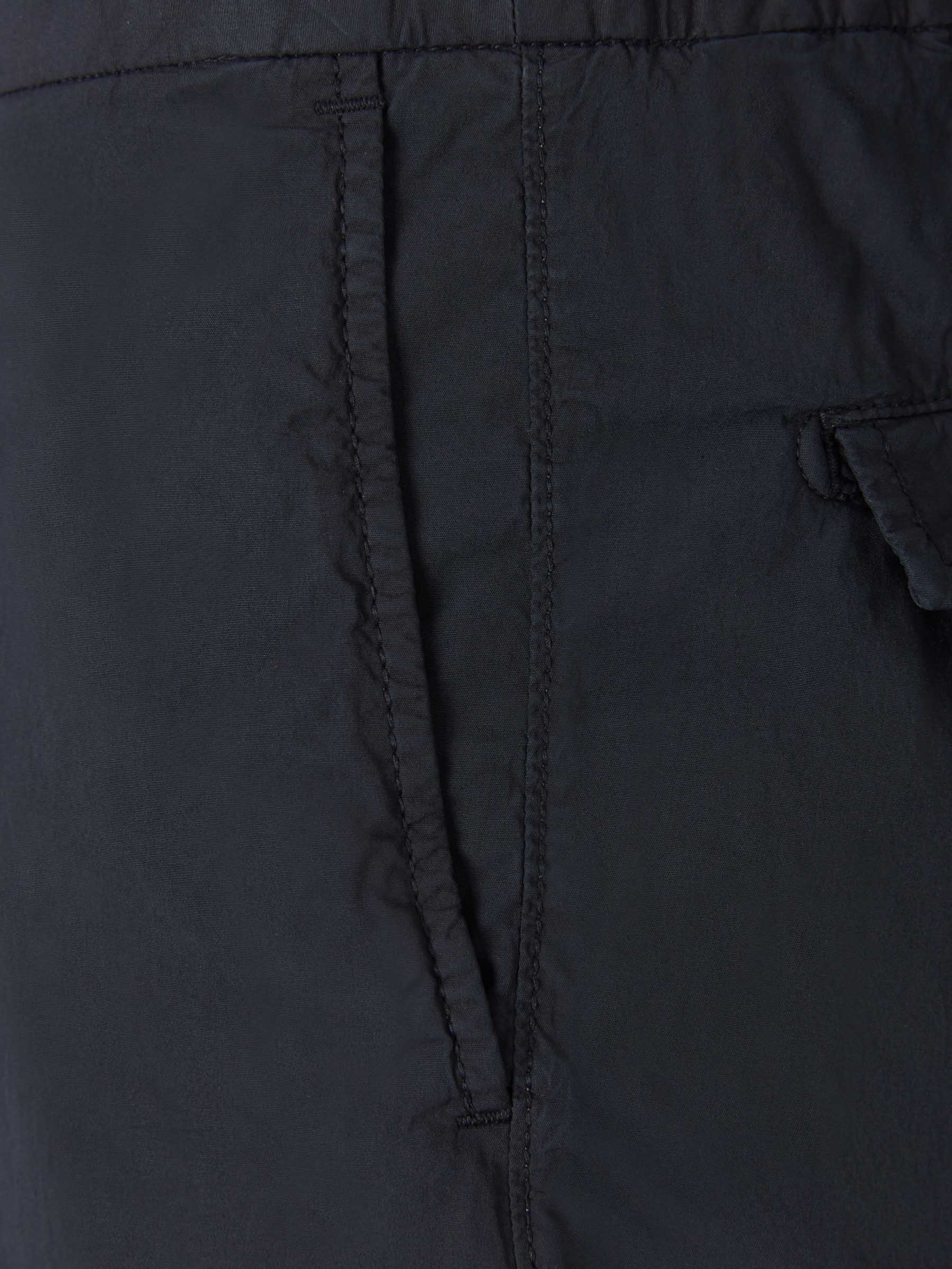 Incotex Slacks Bermudas Slim Logo color Verde Militar sku 523-000662 03 - Foto 3