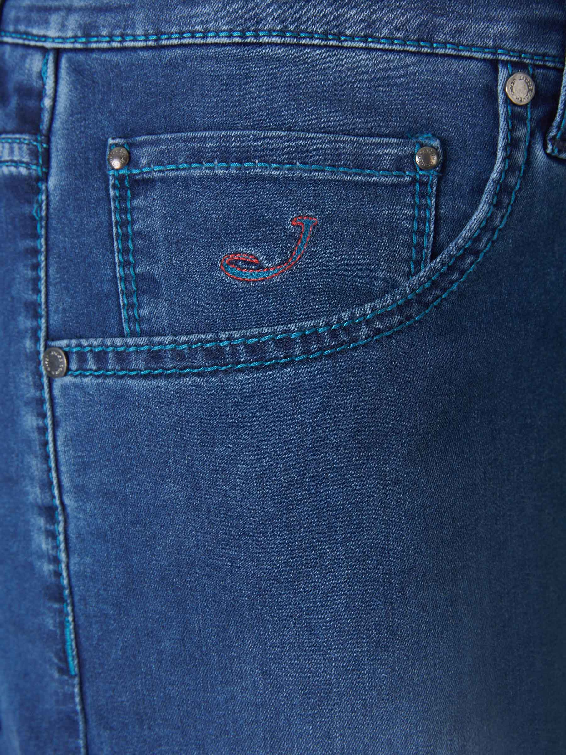 Jacob Cohën Bermudas Nicolas color Azul Denim sku 523-000668 01 - Foto 3