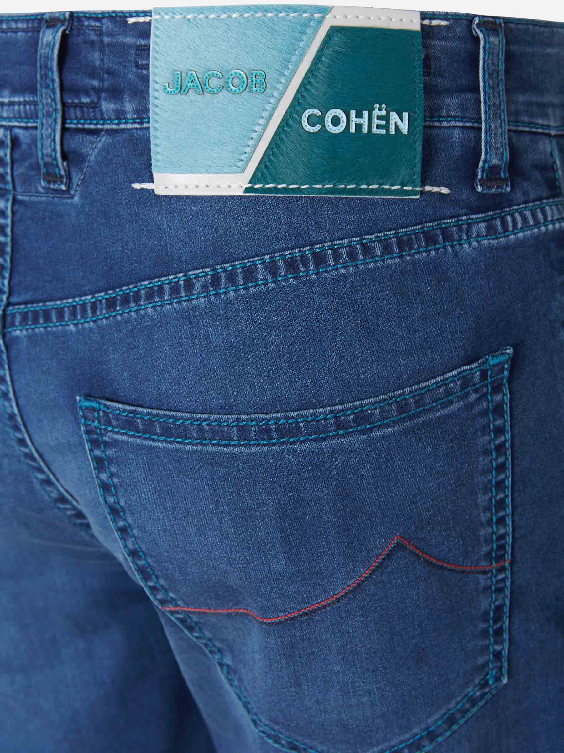 Jacob Cohën Bermudas Nicolas color Azul Denim sku 523-000668 01 - Foto 4