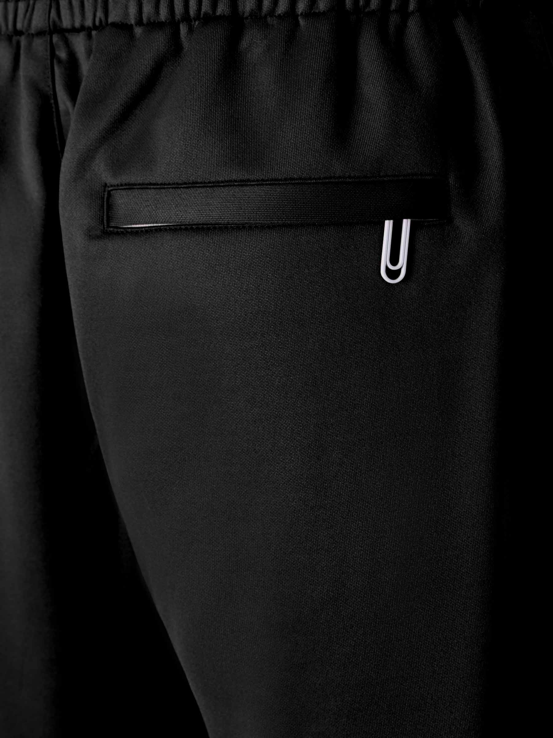 Off-White Bermudas Chándal Mano Off color Negro sku 523-000685 01 - Foto 5