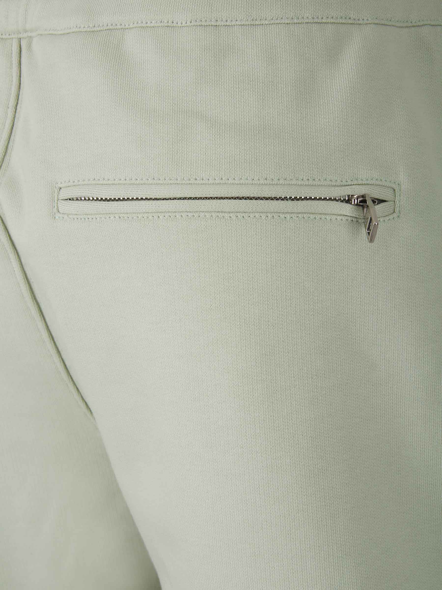 Alexander McQueen Bermudas Logo Bordado color Verde Menta sku 523-000753 01 - Foto 5