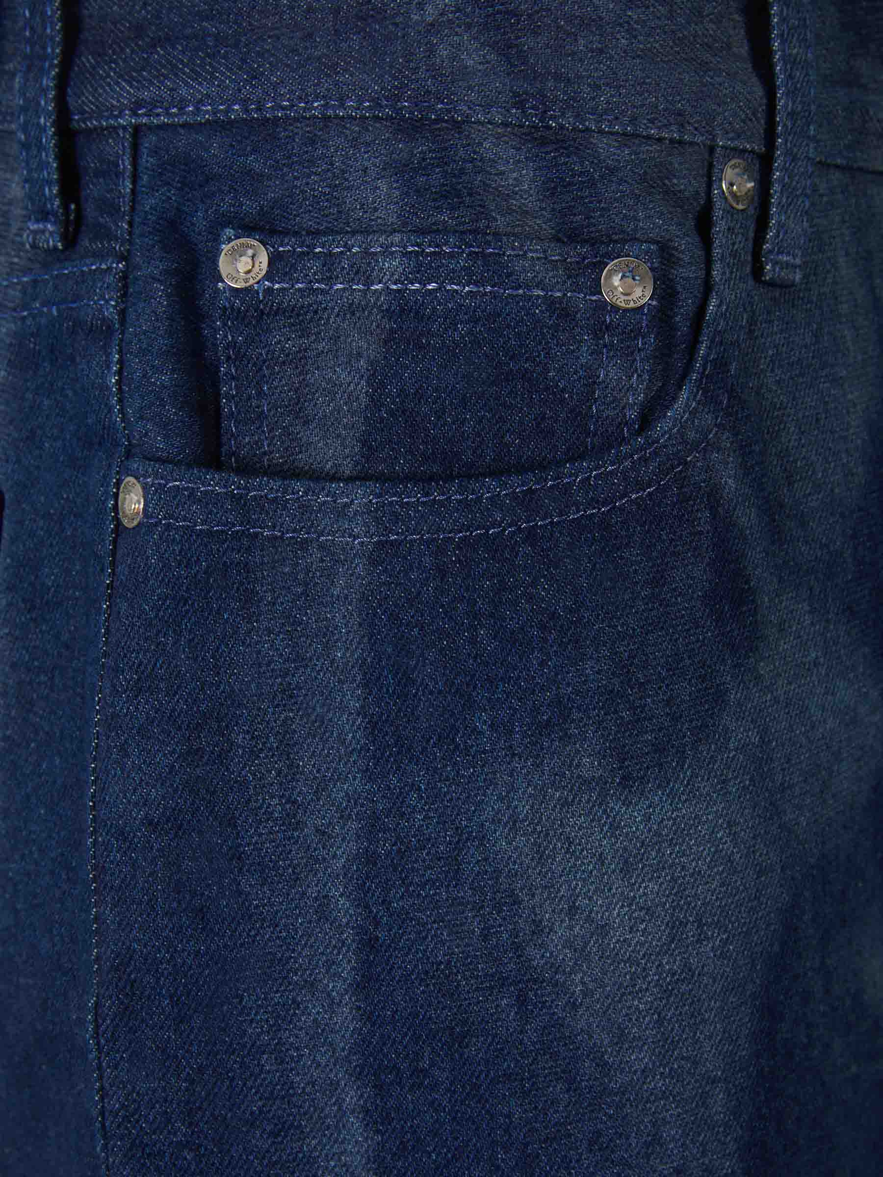 Off-White Bermudas Denim Motivo Esqueleto color Azul Cobalto sku 523-000808 01 - Foto 3