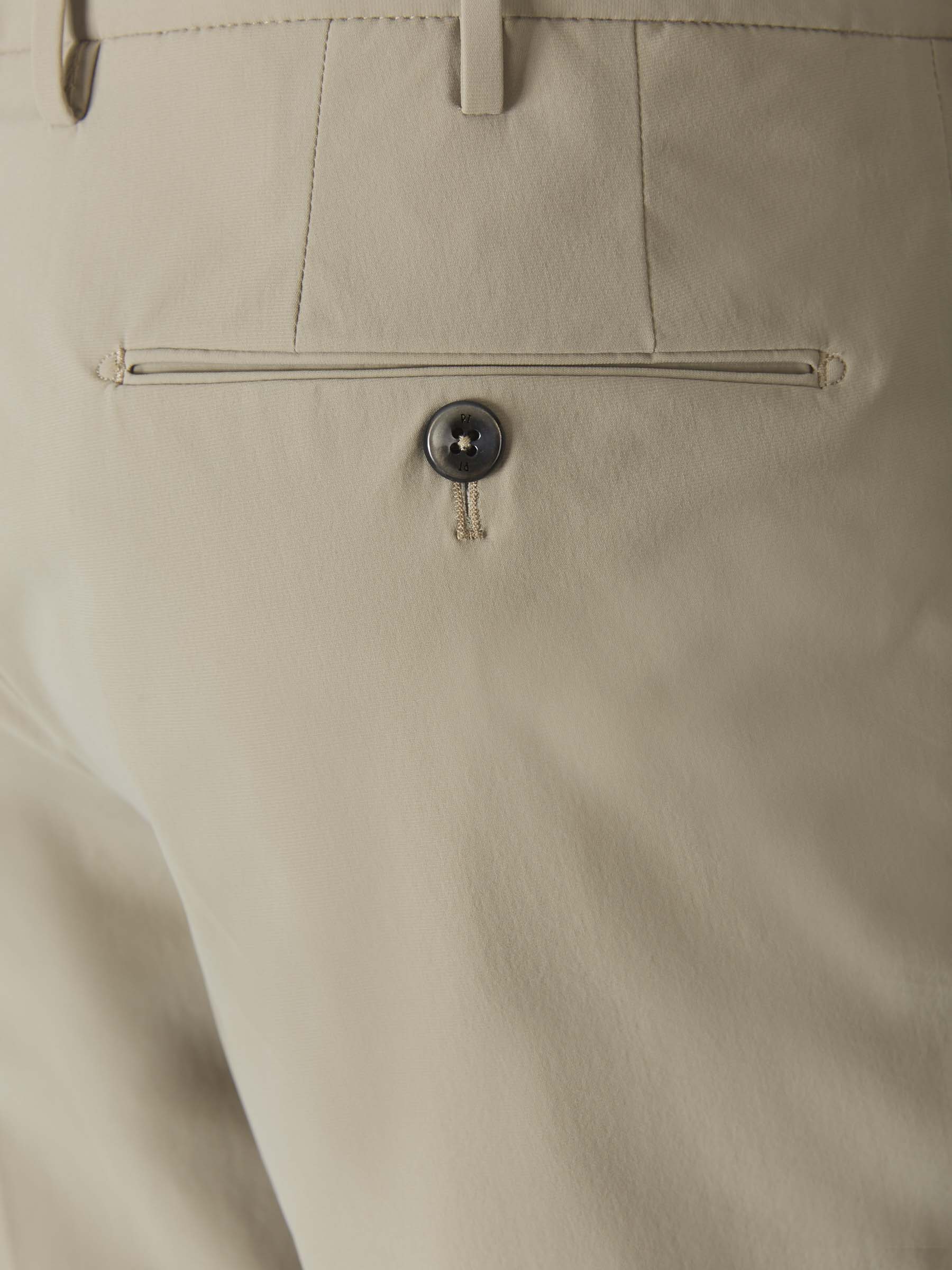 PT Torino Bermudas Chinos Algodón color Beis sku 523-000818 02 - Foto 8