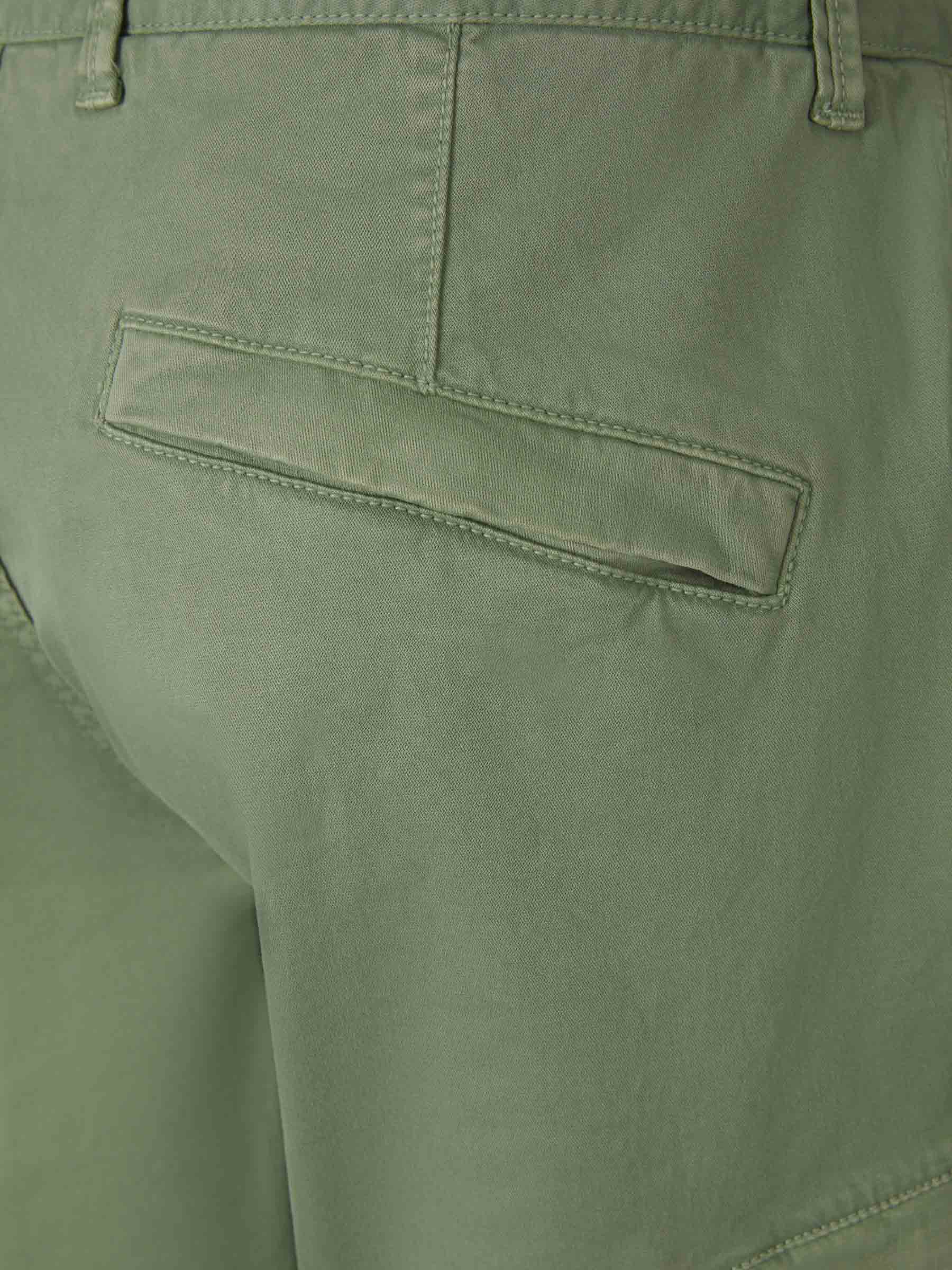 Stone Island Bermudas Cargo Algodón color Verde Militar sku 523-000822 04 - Foto 11