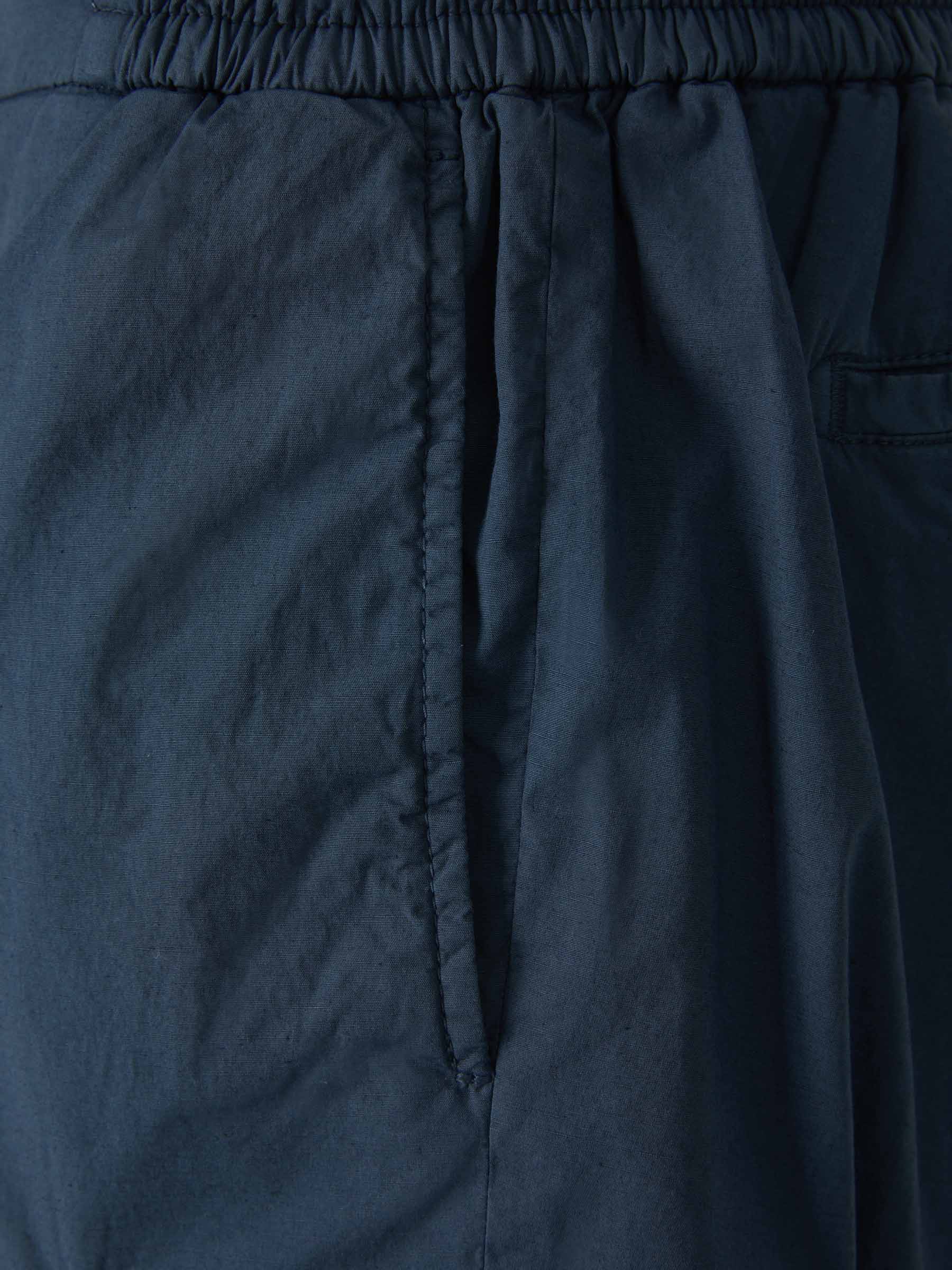 Santa Eulalia Bermudas Cargo Algodón color Verde Militar sku 523-000828 04 - Foto 19