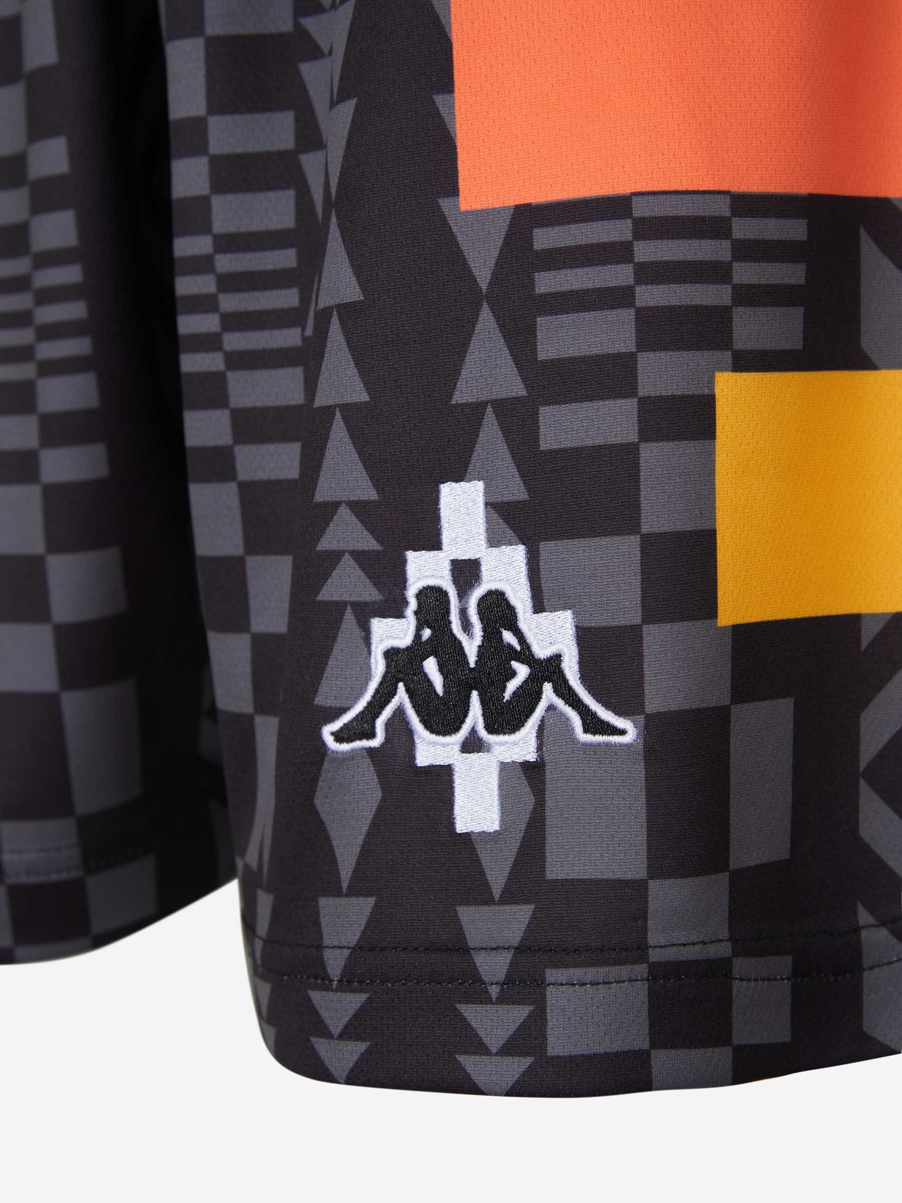 Marcelo Burlon Bermuda Sport Motivo Geométrico color Negro sku 523-000834 01 - Foto 4