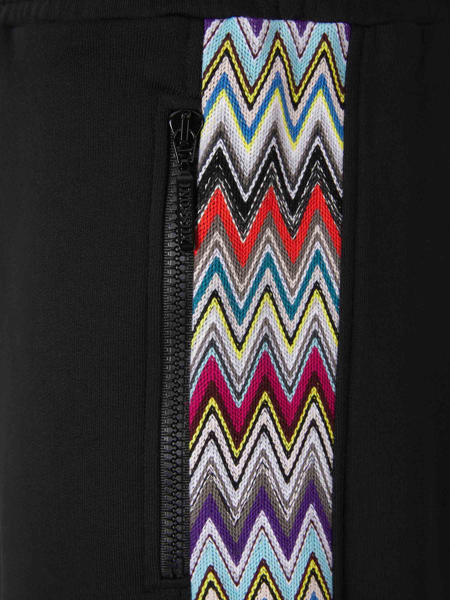 Missoni Bermudas Detalle Zig Zag color Negro sku 523-000842 00 - Foto 4