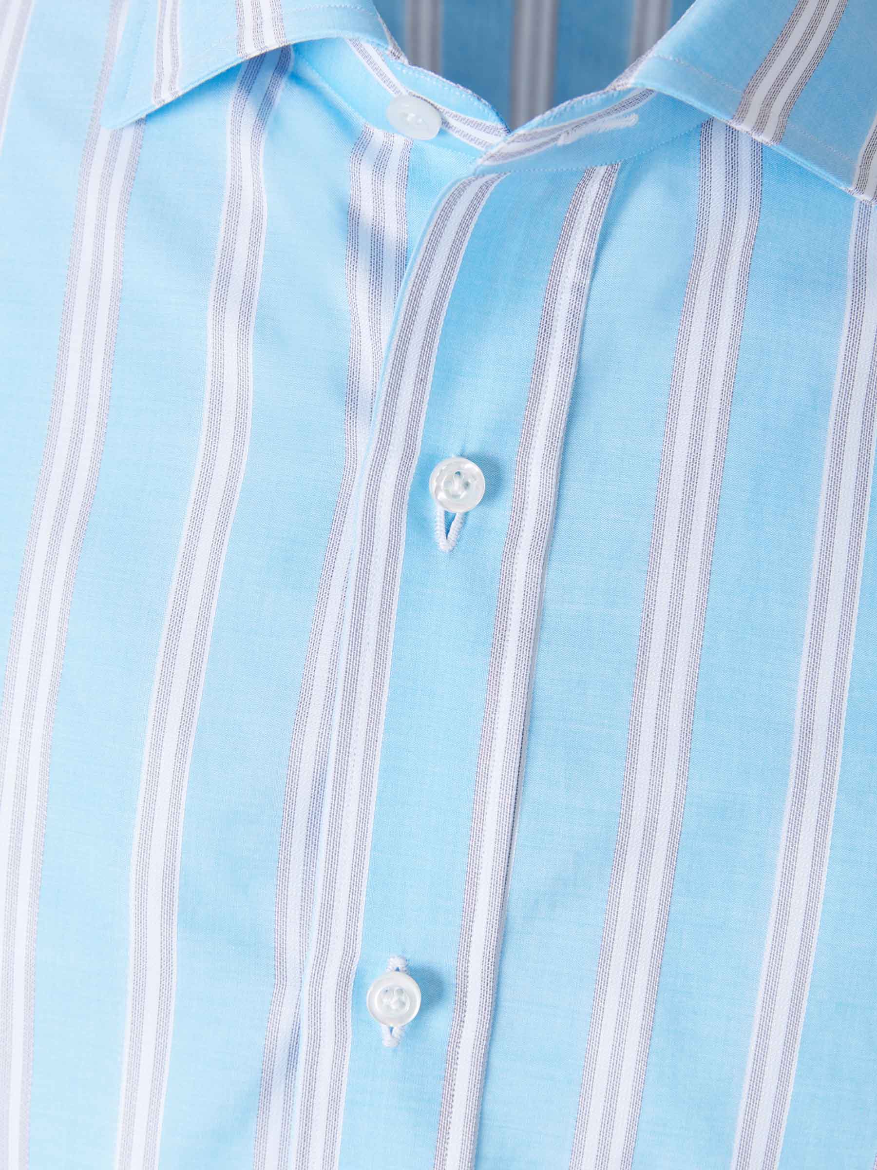 Isaia Camisa Milano Algodón color Azul Cielo sku 531-005502 01 - Foto 3