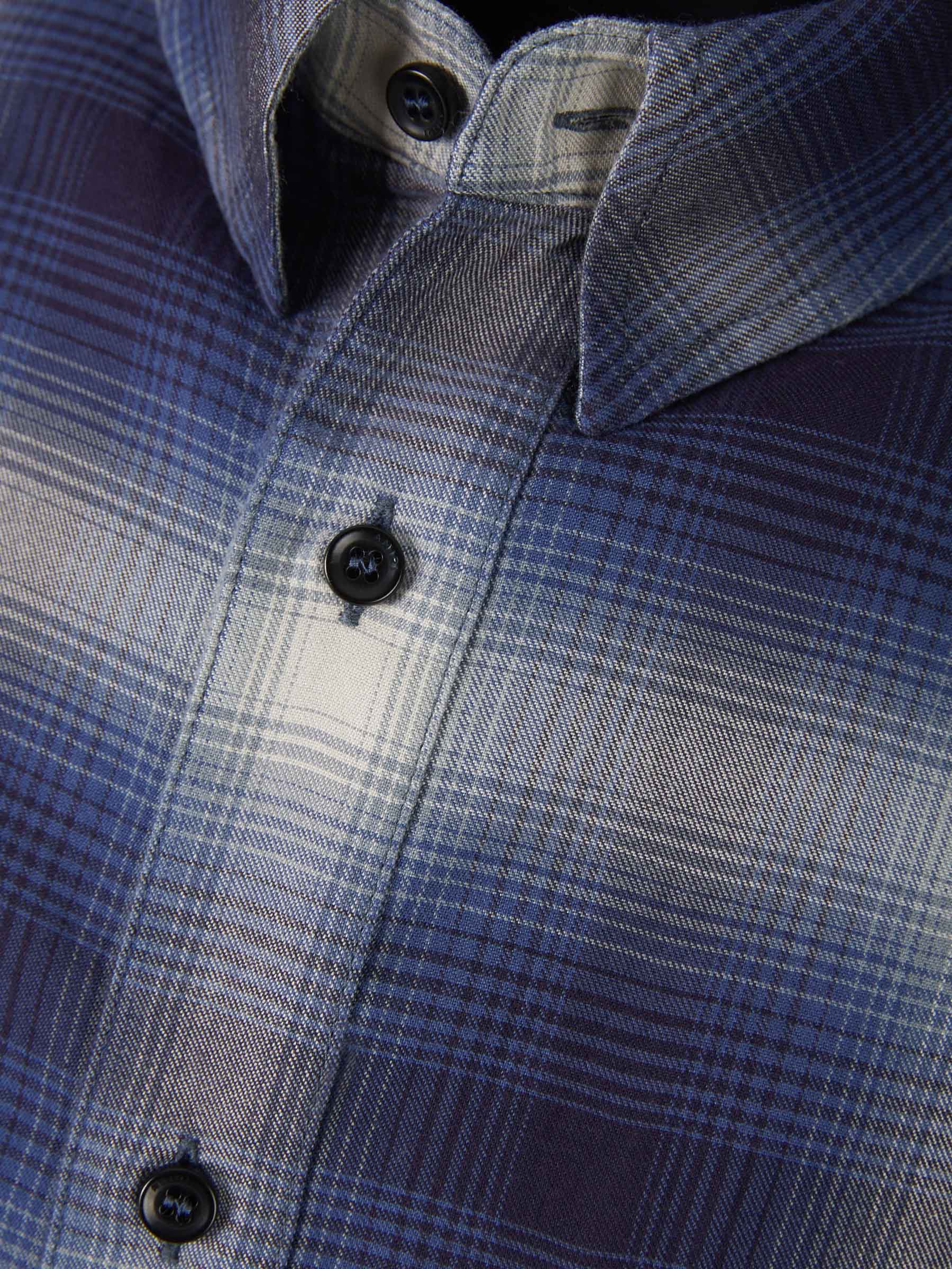 Amiri Camisa Bleach Bandana color Negro sku 531-005651 02 - Foto 3