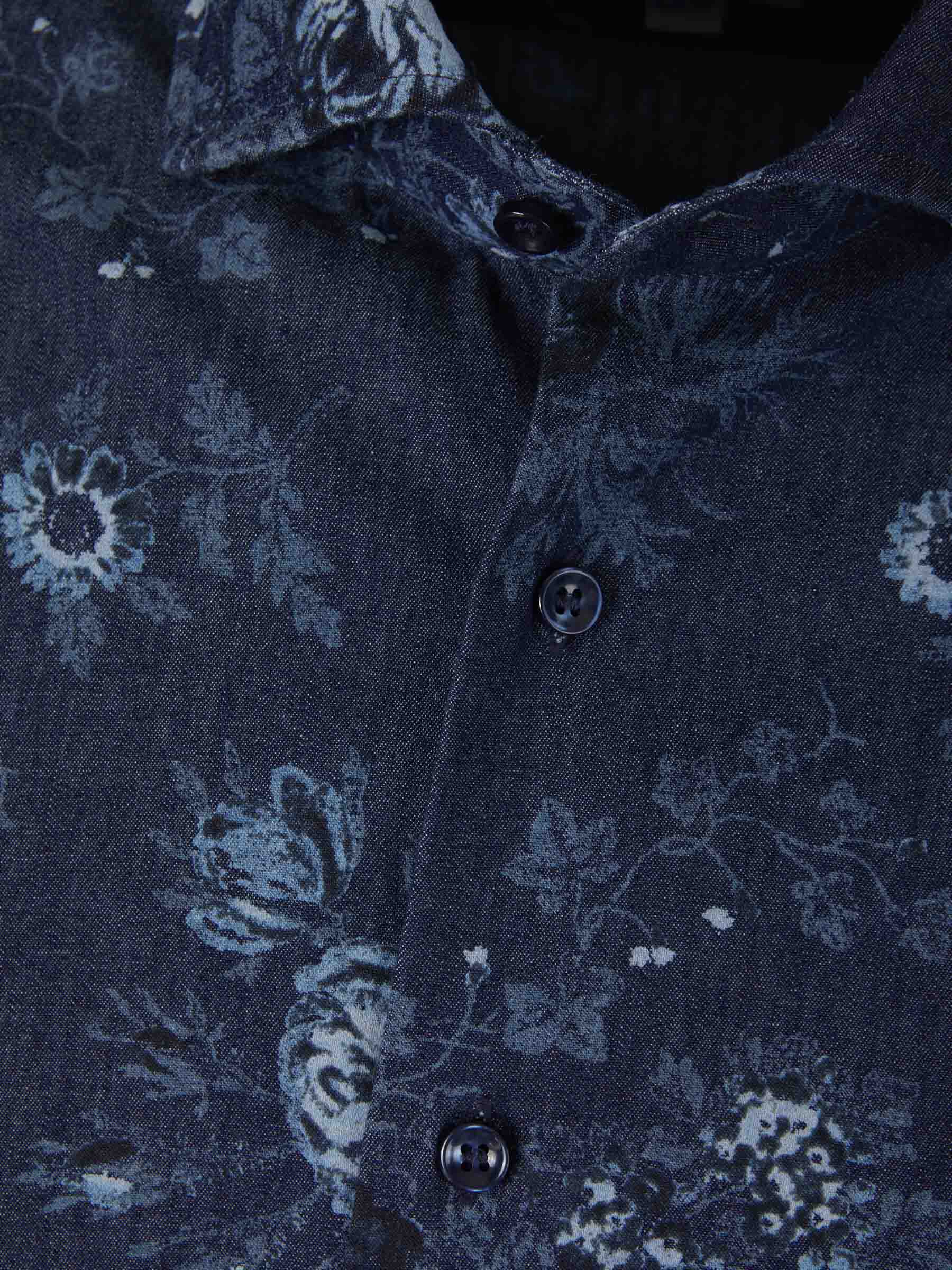 Orian Camisa Denim Floral color Azul Denim sku 531-005727 02 - Foto 7