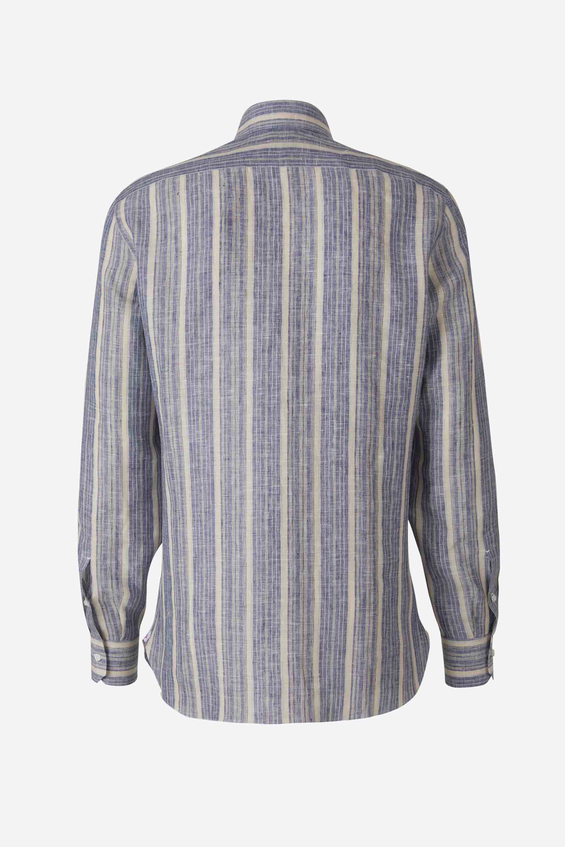 Isaia Camisa Lisa Lino color Azul Cielo sku 531-005820 01 - Foto 2