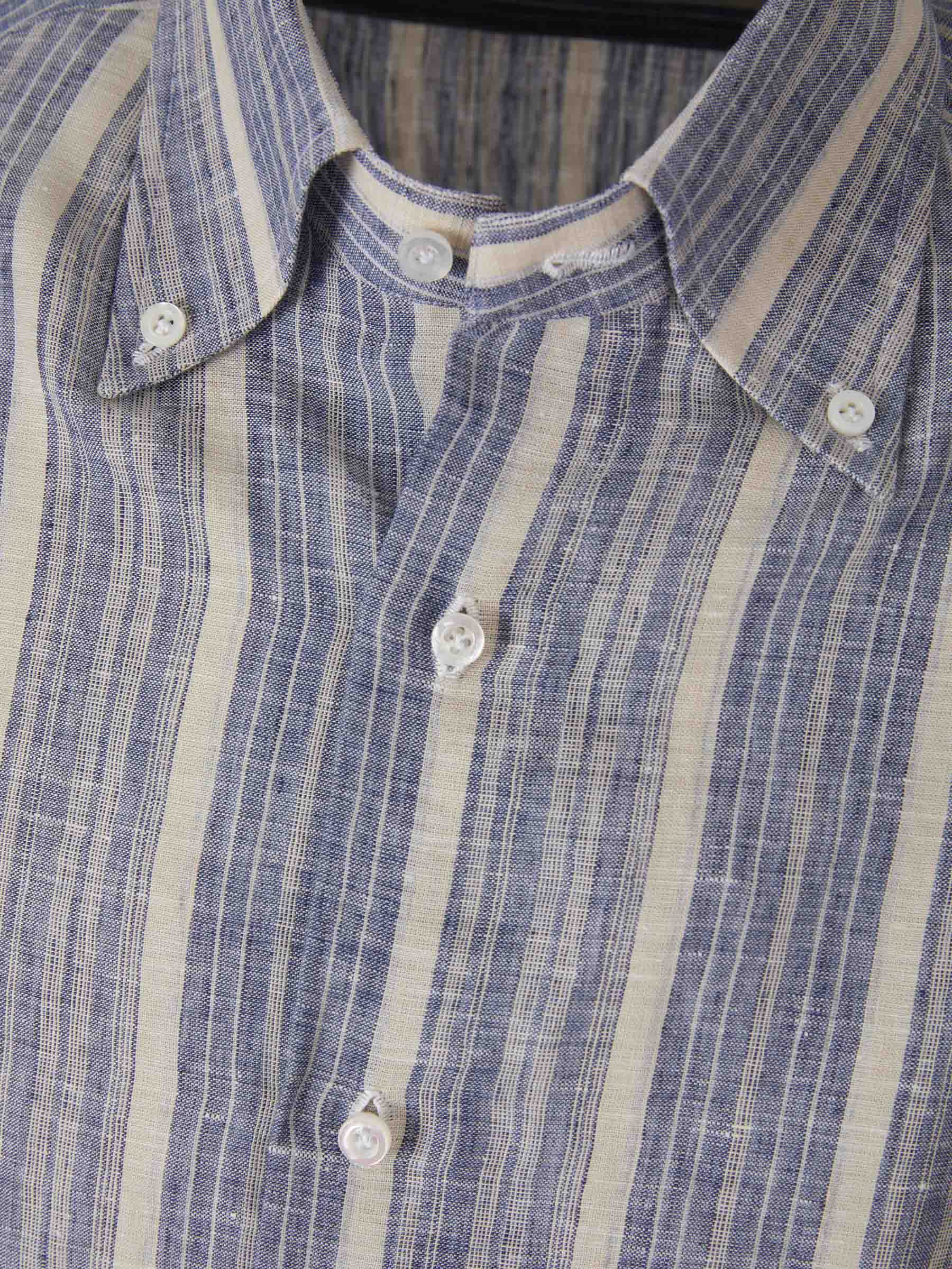 Isaia Camisa Lisa Lino color Azul Cielo sku 531-005820 01 - Foto 3