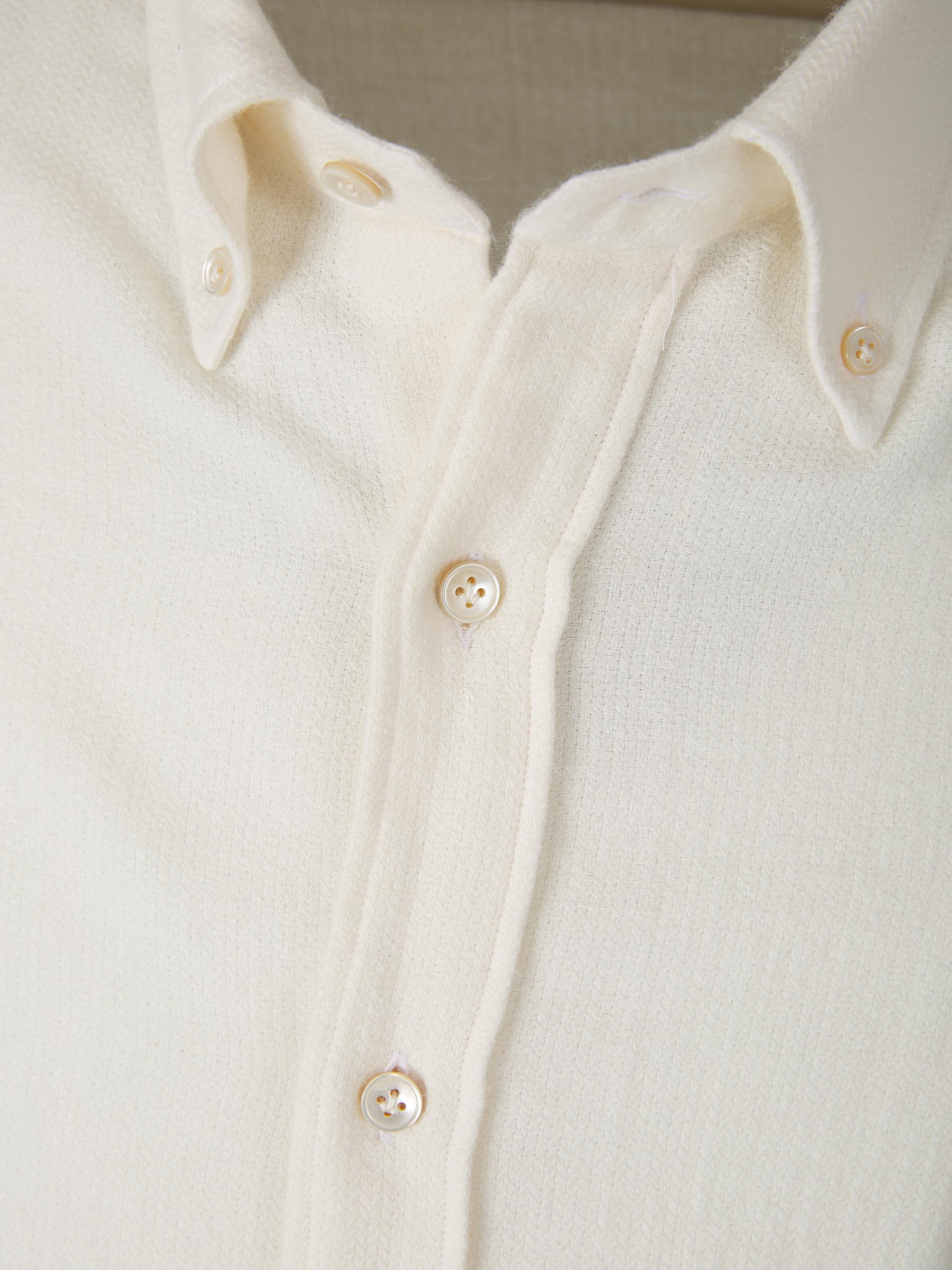 Borrelli Camisa Algodón Y Lana color Beis sku 531-006034 01 - Foto 3